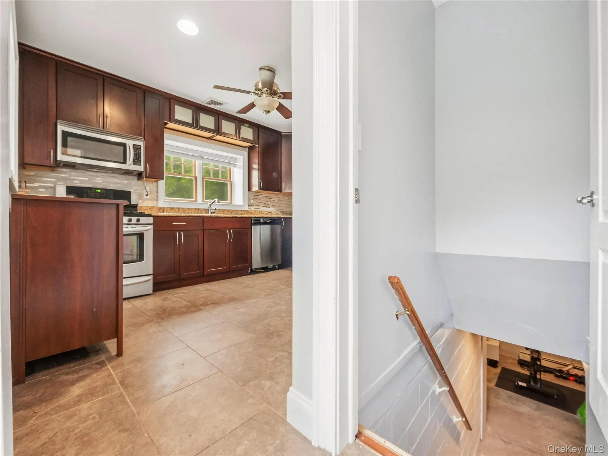 2 Hempstead Lane, Ramapo, NY, 4 Bedrooms Bedrooms, 11 Rooms Rooms,2 BathroomsBathrooms,Residential,For Rent,Hempstead,0,1016144 2 Hempstead Lane, Ramapo, NY, 4 Bedrooms Bedrooms, 11 Rooms Rooms,2 BathroomsBathrooms,Residential,For Rent,Hempstead,0,1016144