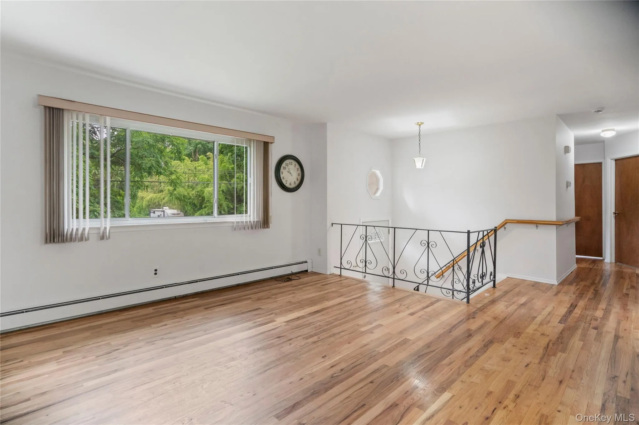 39 Wolfhollow Road, Brookhaven, NY, 3 Bedrooms Bedrooms, 9 Rooms Rooms,2 BathroomsBathrooms,Residential,For Rent,Wolfhollow,0,1016152 39 Wolfhollow Road, Brookhaven, NY, 3 Bedrooms Bedrooms, 9 Rooms Rooms,2 BathroomsBathrooms,Residential,For Rent,Wolfhollow,0,1016152