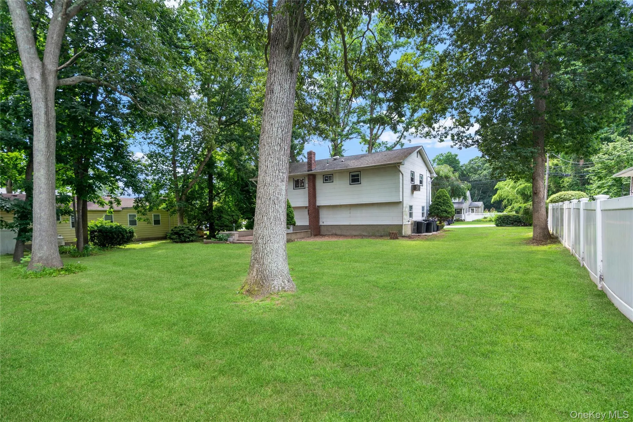 39 Wolfhollow Road, Brookhaven, NY, 3 Bedrooms Bedrooms, 9 Rooms Rooms,2 BathroomsBathrooms,Residential,For Rent,Wolfhollow,0,1016152 39 Wolfhollow Road, Brookhaven, NY, 3 Bedrooms Bedrooms, 9 Rooms Rooms,2 BathroomsBathrooms,Residential,For Rent,Wolfhollow,0,1016152