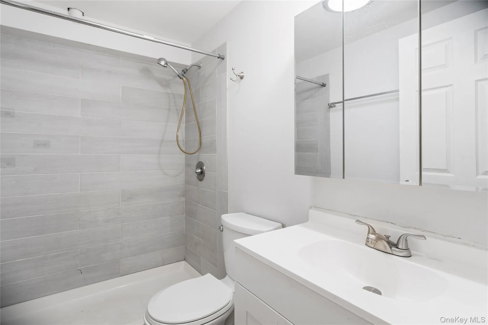 39 Wolfhollow Road, Brookhaven, NY, 3 Bedrooms Bedrooms, 9 Rooms Rooms,2 BathroomsBathrooms,Residential,For Rent,Wolfhollow,0,1016152 39 Wolfhollow Road, Brookhaven, NY, 3 Bedrooms Bedrooms, 9 Rooms Rooms,2 BathroomsBathrooms,Residential,For Rent,Wolfhollow,0,1016152