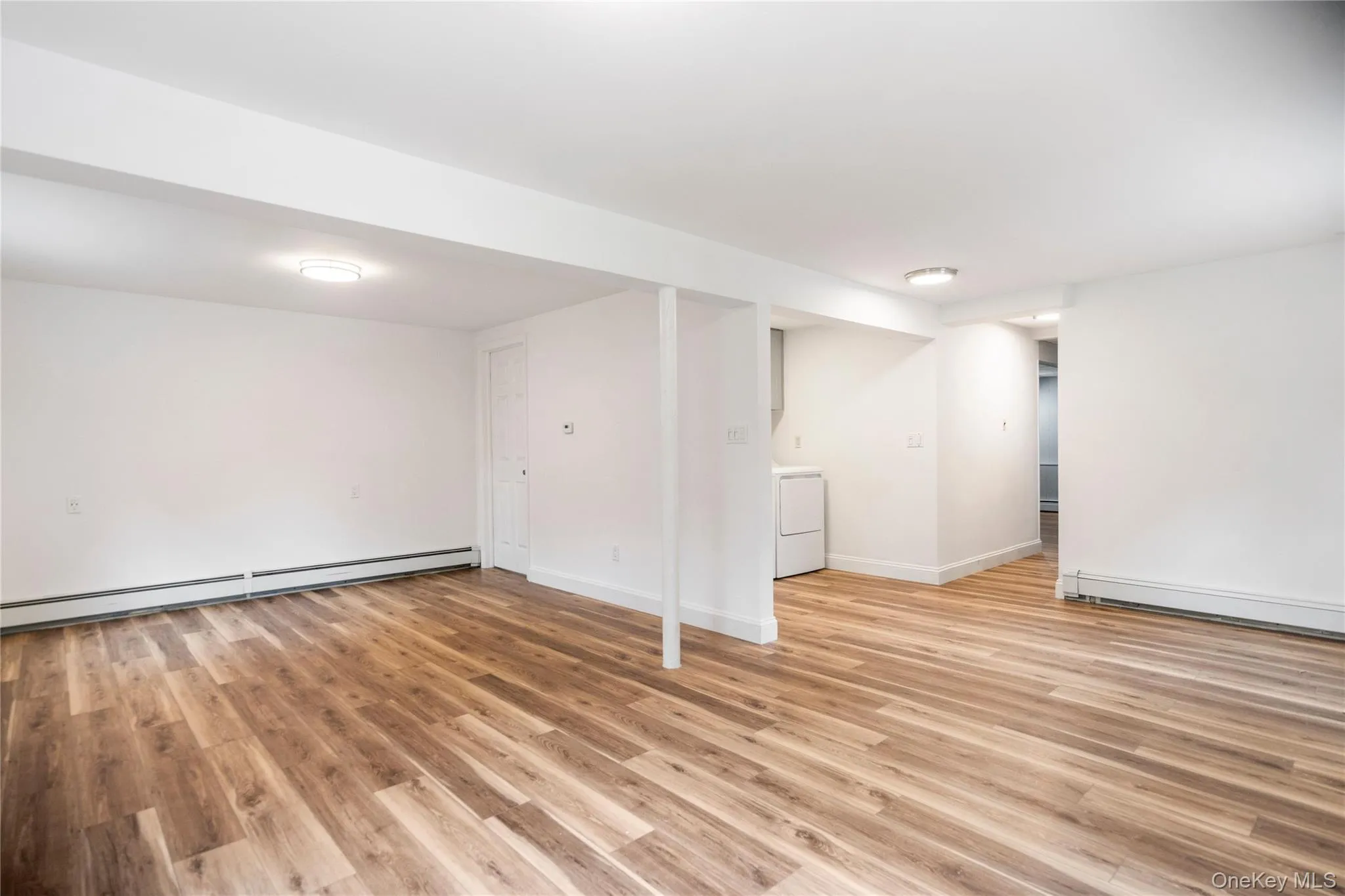 39 Wolfhollow Road, Brookhaven, NY, 3 Bedrooms Bedrooms, 9 Rooms Rooms,2 BathroomsBathrooms,Residential Lease,For Rent,Wolfhollow,0,1016153 39 Wolfhollow Road, Brookhaven, NY, 3 Bedrooms Bedrooms, 9 Rooms Rooms,2 BathroomsBathrooms,Residential Lease,For Rent,Wolfhollow,0,1016153