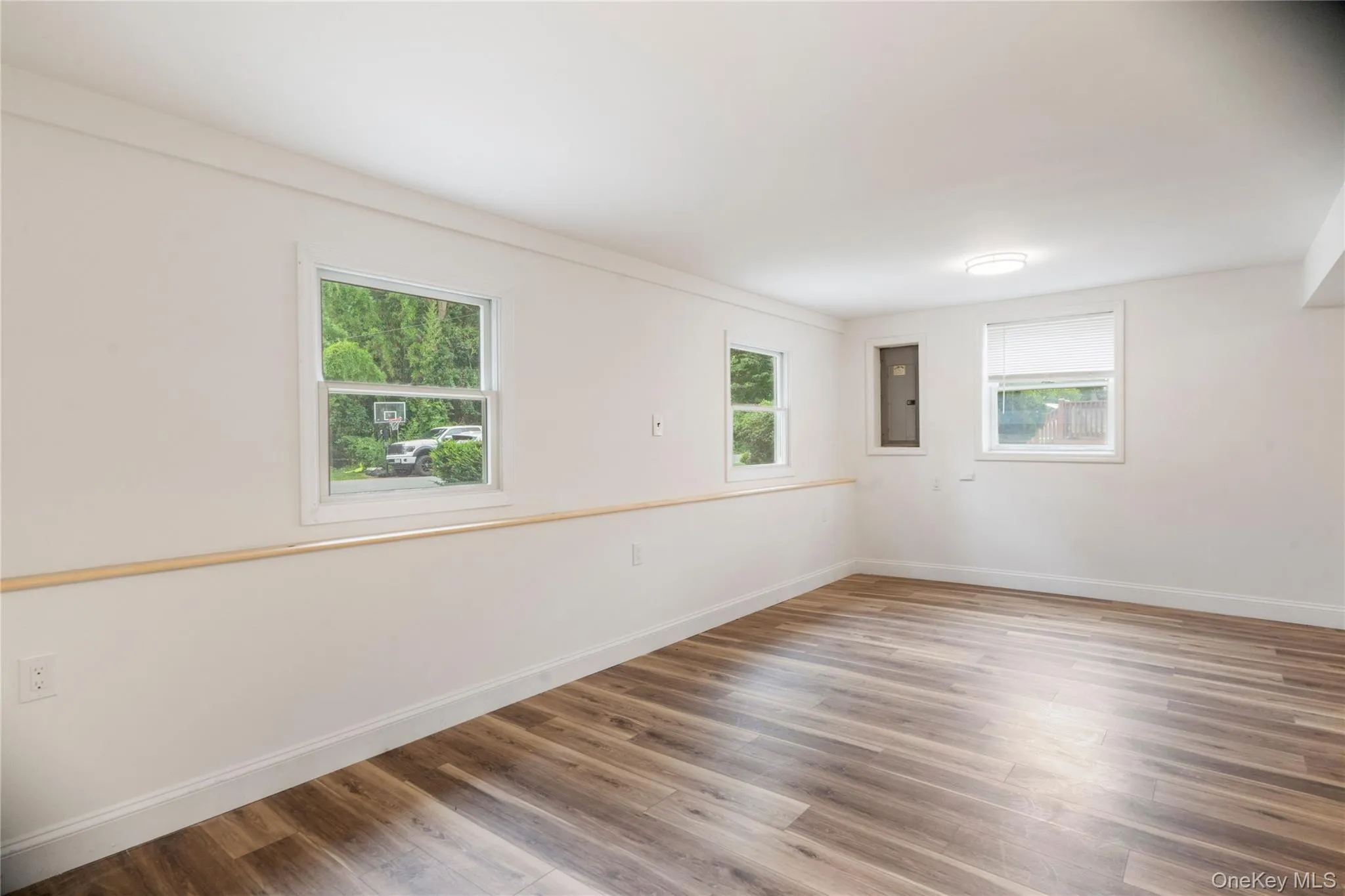 39 Wolfhollow Road, Brookhaven, NY, 3 Bedrooms Bedrooms, 9 Rooms Rooms,2 BathroomsBathrooms,Residential Lease,For Rent,Wolfhollow,0,1016153 39 Wolfhollow Road, Brookhaven, NY, 3 Bedrooms Bedrooms, 9 Rooms Rooms,2 BathroomsBathrooms,Residential Lease,For Rent,Wolfhollow,0,1016153