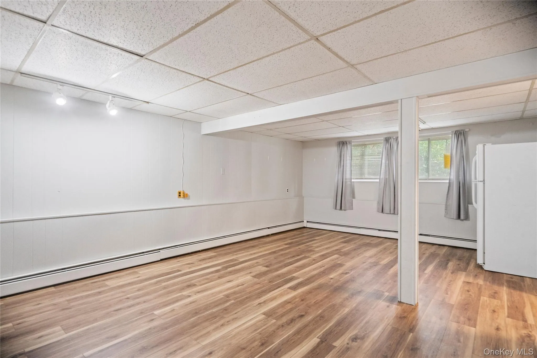 39 Wolfhollow Road, Brookhaven, NY, 3 Bedrooms Bedrooms, 9 Rooms Rooms,2 BathroomsBathrooms,Residential Lease,For Rent,Wolfhollow,0,1016153 39 Wolfhollow Road, Brookhaven, NY, 3 Bedrooms Bedrooms, 9 Rooms Rooms,2 BathroomsBathrooms,Residential Lease,For Rent,Wolfhollow,0,1016153