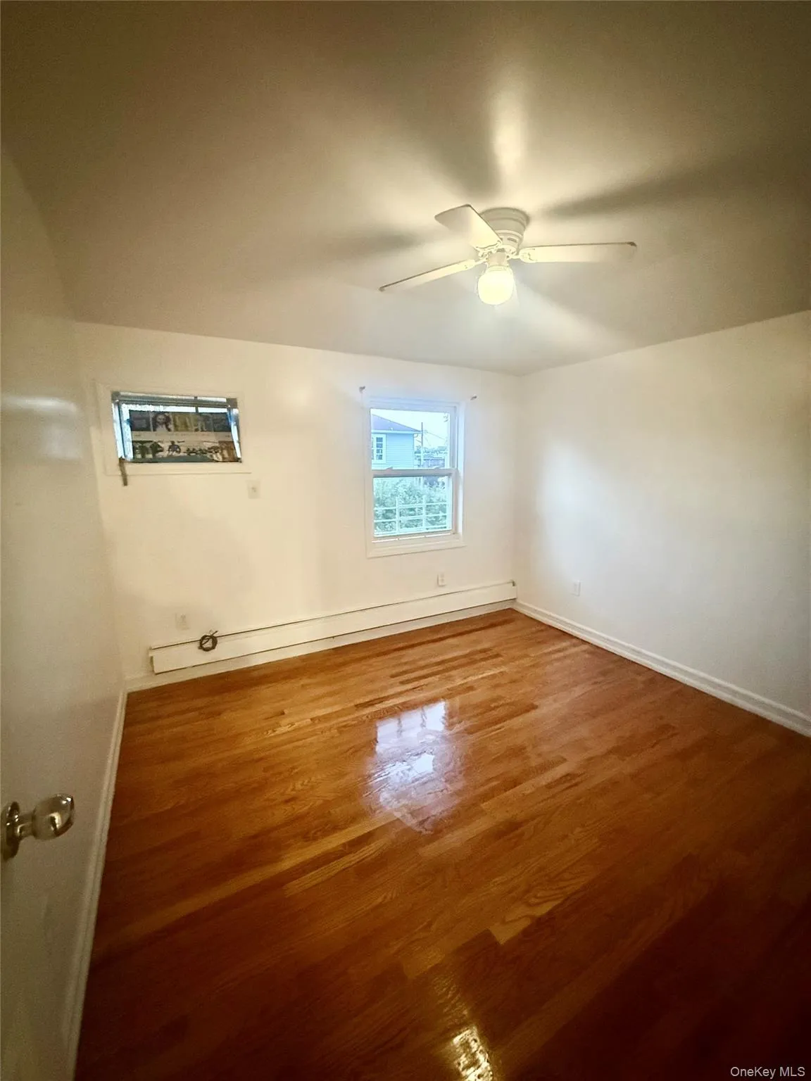 11535 158th Street, New York, NY, 3 Bedrooms Bedrooms, 5 Rooms Rooms,2 BathroomsBathrooms,Residential Lease,For Rent,158th,0,1016155 11535 158th Street, New York, NY, 3 Bedrooms Bedrooms, 5 Rooms Rooms,2 BathroomsBathrooms,Residential Lease,For Rent,158th,0,1016155