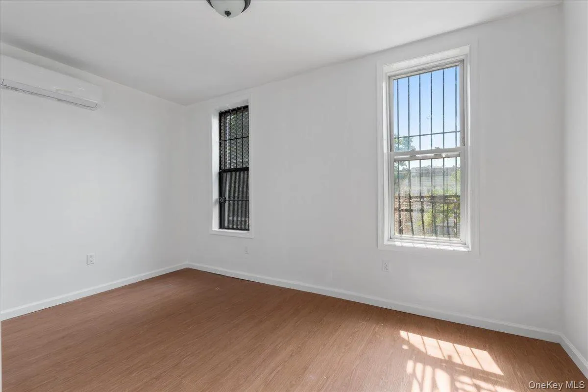 324 Eldert Street, New York, NY, 2 Bedrooms Bedrooms, 4 Rooms Rooms,1 BathroomBathrooms,Residential Lease,For Rent,Eldert,0,1016158 324 Eldert Street, New York, NY, 2 Bedrooms Bedrooms, 4 Rooms Rooms,1 BathroomBathrooms,Residential Lease,For Rent,Eldert,0,1016158