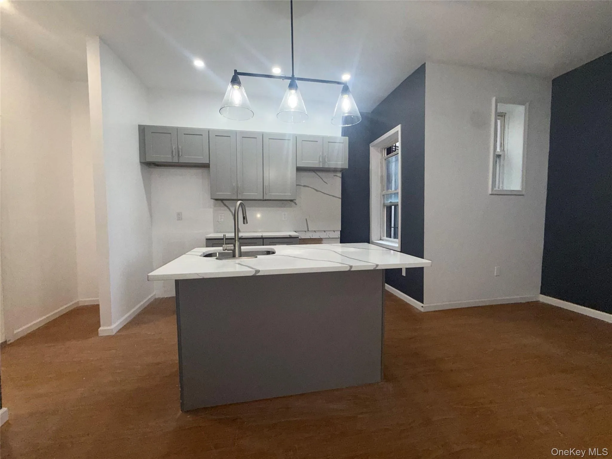 324 Eldert Street, New York, NY, 1 Bedroom Bedrooms, 4 Rooms Rooms,1 BathroomBathrooms,Residential Lease,For Rent,Eldert,0,1016158 324 Eldert Street, New York, NY, 1 Bedroom Bedrooms, 4 Rooms Rooms,1 BathroomBathrooms,Residential Lease,For Rent,Eldert,0,1016158