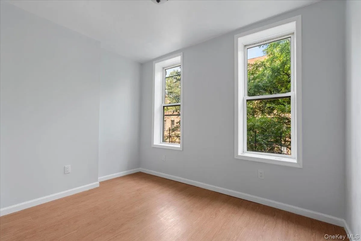 324 Eldert Street, New York, NY, 2 Bedrooms Bedrooms, 4 Rooms Rooms,1 BathroomBathrooms,Residential Lease,For Rent,Eldert,0,1016160 324 Eldert Street, New York, NY, 2 Bedrooms Bedrooms, 4 Rooms Rooms,1 BathroomBathrooms,Residential Lease,For Rent,Eldert,0,1016160
