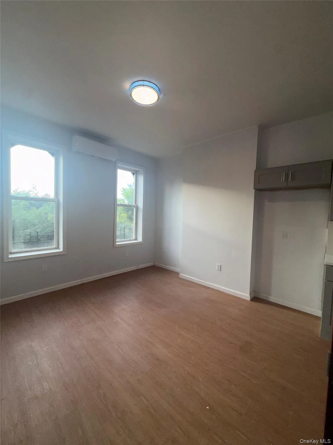 324 Eldert Street, New York, NY, 1 Bedroom Bedrooms, 4 Rooms Rooms,1 BathroomBathrooms,Residential Lease,For Rent,Eldert,0,1016160 324 Eldert Street, New York, NY, 1 Bedroom Bedrooms, 4 Rooms Rooms,1 BathroomBathrooms,Residential Lease,For Rent,Eldert,0,1016160