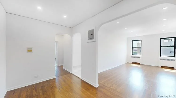 30-06 29 Street, New York, NY, 2 Bedrooms Bedrooms, 6 Rooms Rooms,2 BathroomsBathrooms,Residential Lease,For Rent,29,0,1016164 30-06 29 Street, New York, NY, 2 Bedrooms Bedrooms, 6 Rooms Rooms,2 BathroomsBathrooms,Residential Lease,For Rent,29,0,1016164