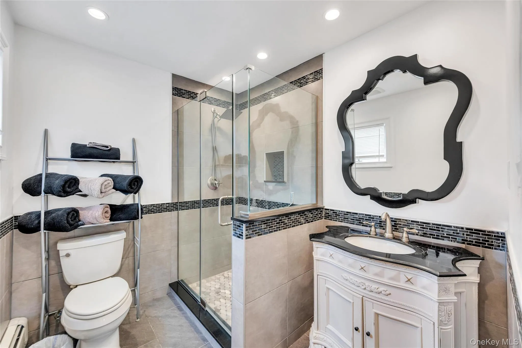 11 Ann Court, Babylon, NY, 5 Bedrooms Bedrooms, 8 Rooms Rooms,2 BathroomsBathrooms,Residential,For Rent,Ann,0,1016175 11 Ann Court, Babylon, NY, 5 Bedrooms Bedrooms, 8 Rooms Rooms,2 BathroomsBathrooms,Residential,For Rent,Ann,0,1016175