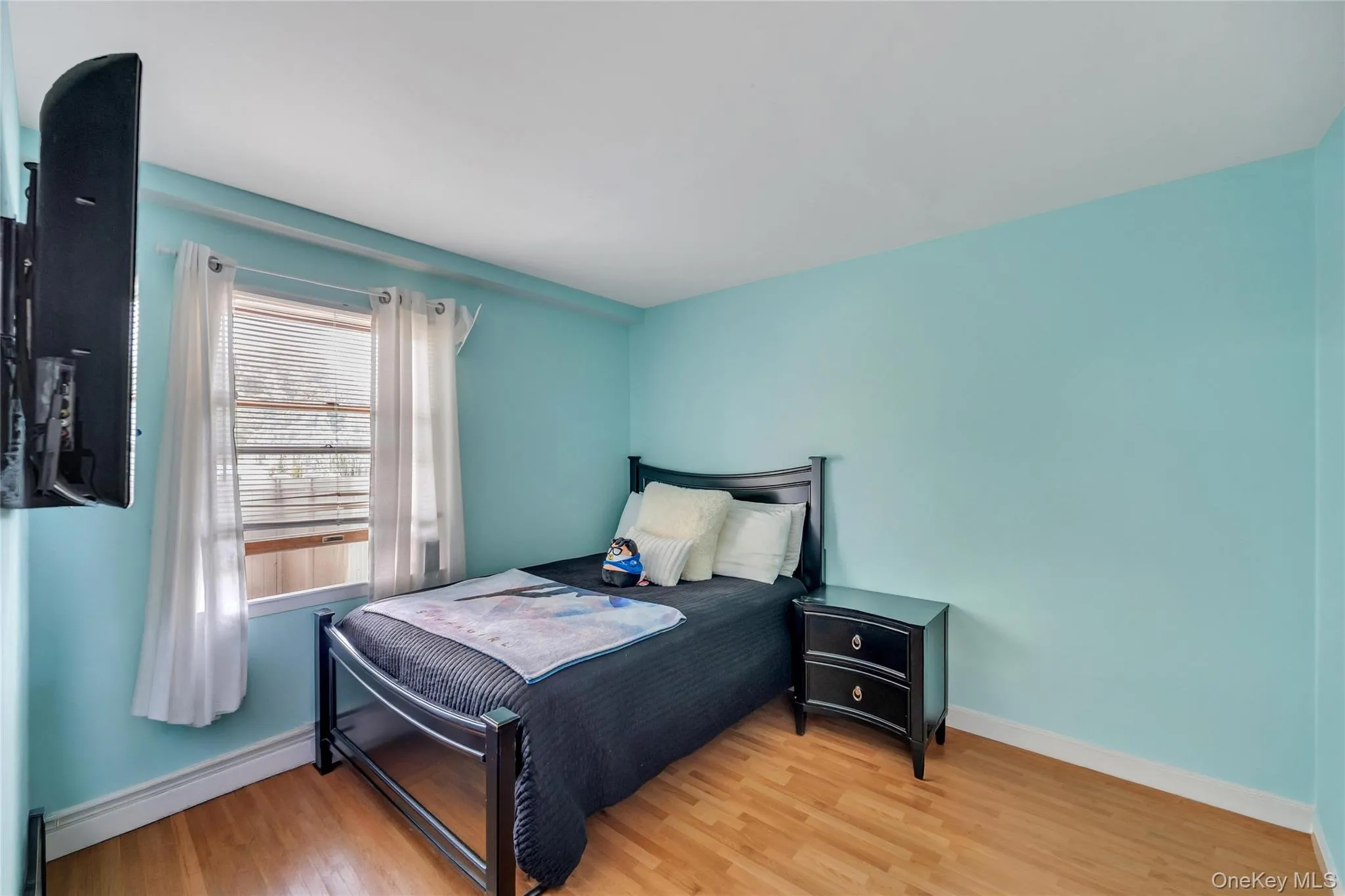 11 Ann Court, Babylon, NY, 5 Bedrooms Bedrooms, 8 Rooms Rooms,2 BathroomsBathrooms,Residential,For Rent,Ann,0,1016175 11 Ann Court, Babylon, NY, 5 Bedrooms Bedrooms, 8 Rooms Rooms,2 BathroomsBathrooms,Residential,For Rent,Ann,0,1016175
