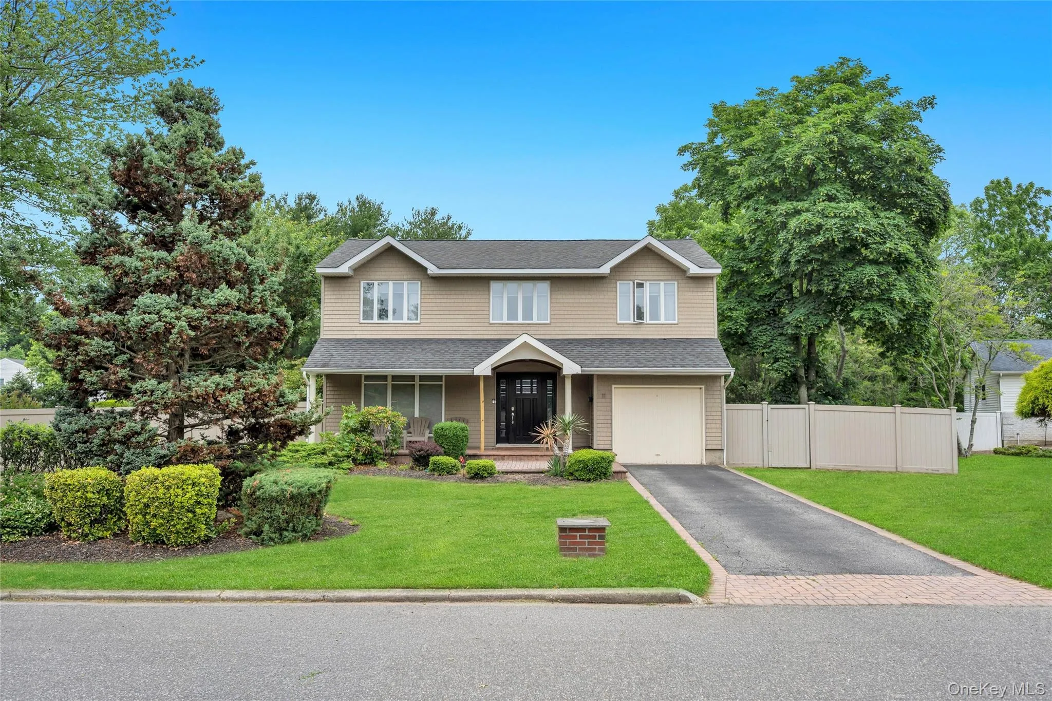 11 Ann Court, Babylon, NY, 5 Bedrooms Bedrooms, 8 Rooms Rooms,2 BathroomsBathrooms,Residential,For Rent,Ann,0,1016175 11 Ann Court, Babylon, NY, 5 Bedrooms Bedrooms, 8 Rooms Rooms,2 BathroomsBathrooms,Residential,For Rent,Ann,0,1016175