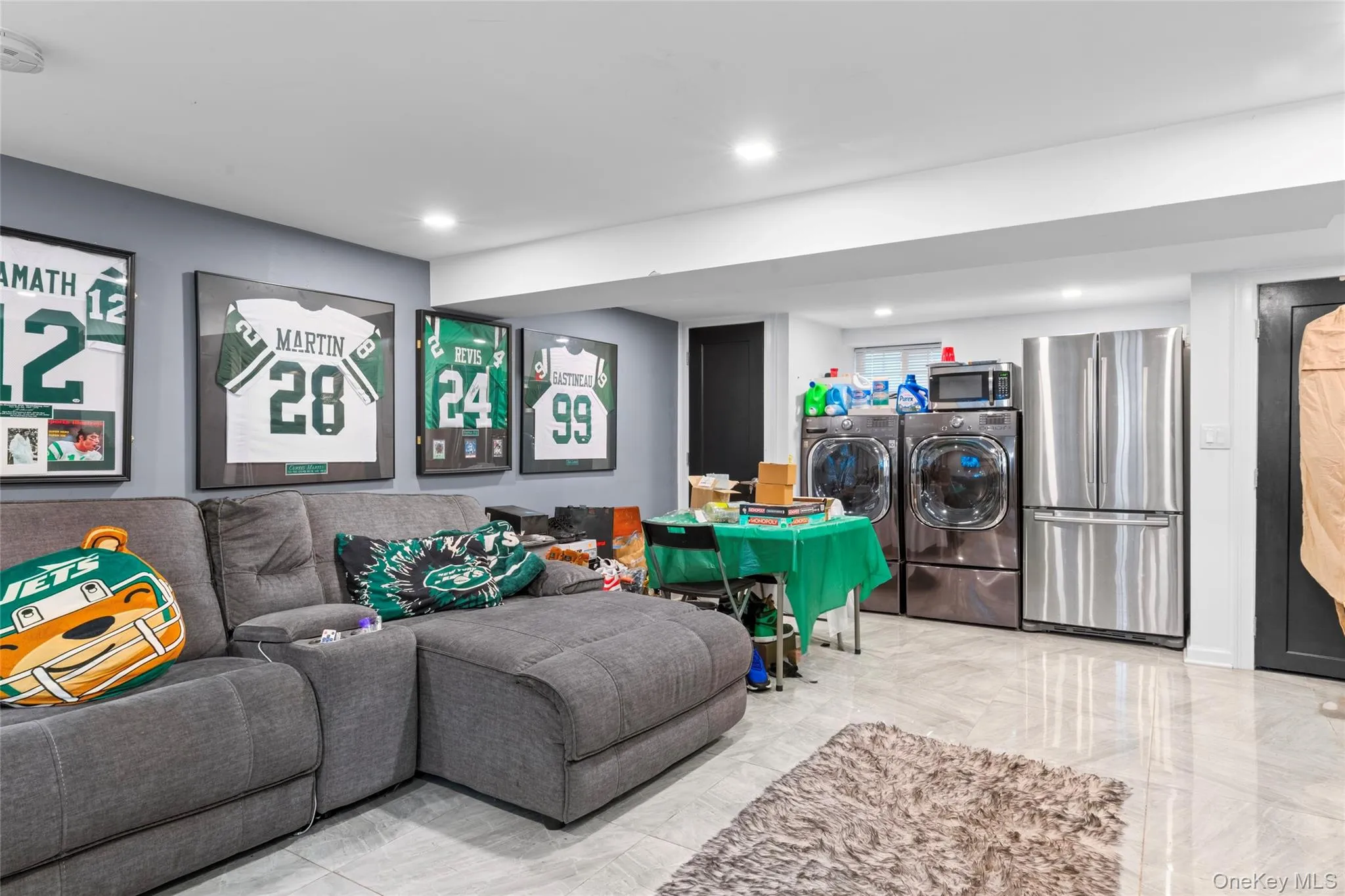 18906 122nd Avenue, New York, NY, 2 Bedrooms Bedrooms, 5 Rooms Rooms,2 BathroomsBathrooms,Residential,For Rent,122nd,0,1016178 18906 122nd Avenue, New York, NY, 2 Bedrooms Bedrooms, 5 Rooms Rooms,2 BathroomsBathrooms,Residential,For Rent,122nd,0,1016178