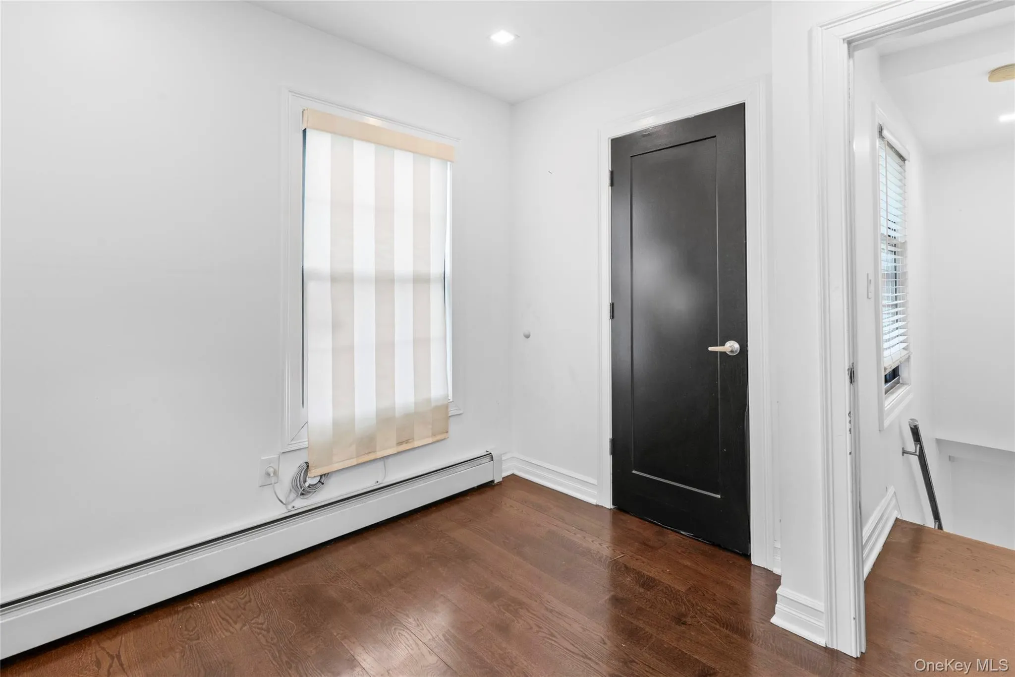 18906 122nd Avenue, New York, NY, 2 Bedrooms Bedrooms, 5 Rooms Rooms,2 BathroomsBathrooms,Residential,For Rent,122nd,0,1016178 18906 122nd Avenue, New York, NY, 2 Bedrooms Bedrooms, 5 Rooms Rooms,2 BathroomsBathrooms,Residential,For Rent,122nd,0,1016178