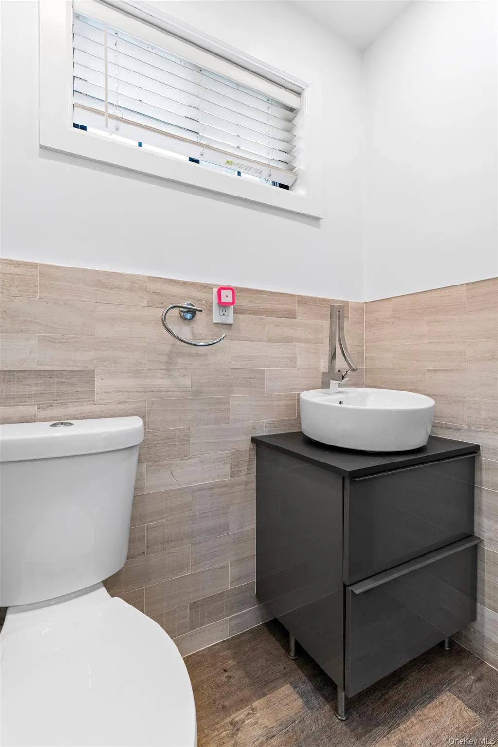 18906 122nd Avenue, New York, NY, 2 Bedrooms Bedrooms, 5 Rooms Rooms,2 BathroomsBathrooms,Residential,For Rent,122nd,0,1016178 18906 122nd Avenue, New York, NY, 2 Bedrooms Bedrooms, 5 Rooms Rooms,2 BathroomsBathrooms,Residential,For Rent,122nd,0,1016178