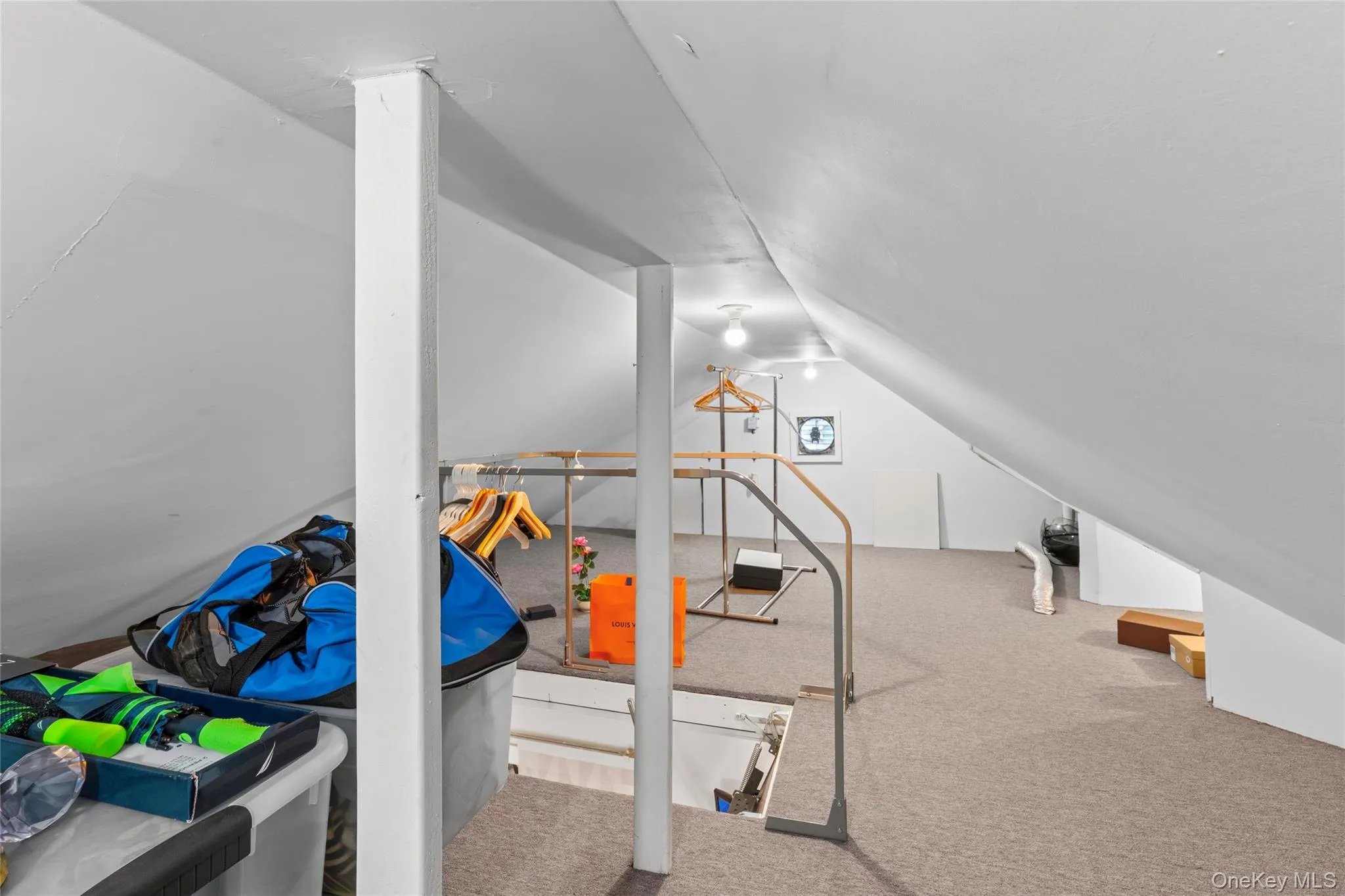 18906 122nd Avenue, New York, NY, 2 Bedrooms Bedrooms, 5 Rooms Rooms,2 BathroomsBathrooms,Residential,For Rent,122nd,0,1016178 18906 122nd Avenue, New York, NY, 2 Bedrooms Bedrooms, 5 Rooms Rooms,2 BathroomsBathrooms,Residential,For Rent,122nd,0,1016178
