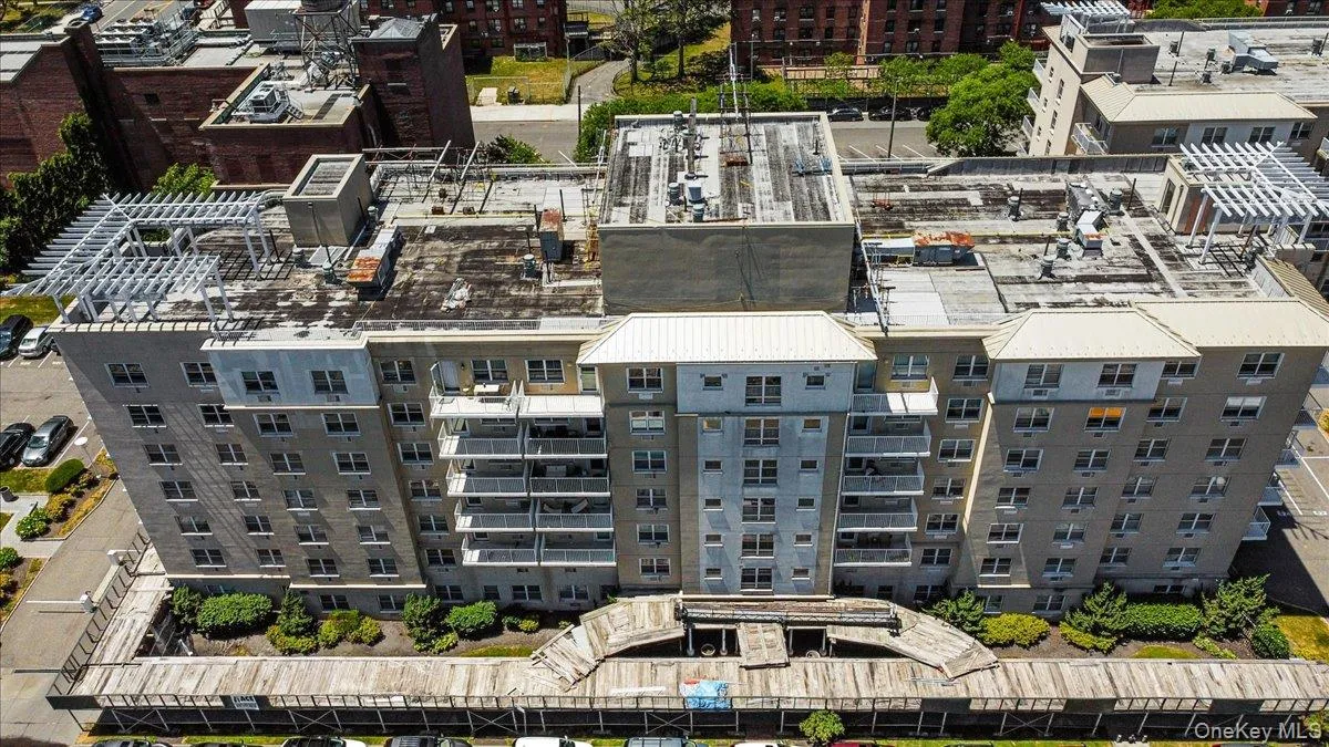 221 Beach 80th Street, New York, NY, 2 Bedrooms Bedrooms, 2 Rooms Rooms,1 BathroomBathrooms,Residential,For Rent,Beach 80th,0,1016179 221 Beach 80th Street, New York, NY, 2 Bedrooms Bedrooms, 2 Rooms Rooms,1 BathroomBathrooms,Residential,For Rent,Beach 80th,0,1016179