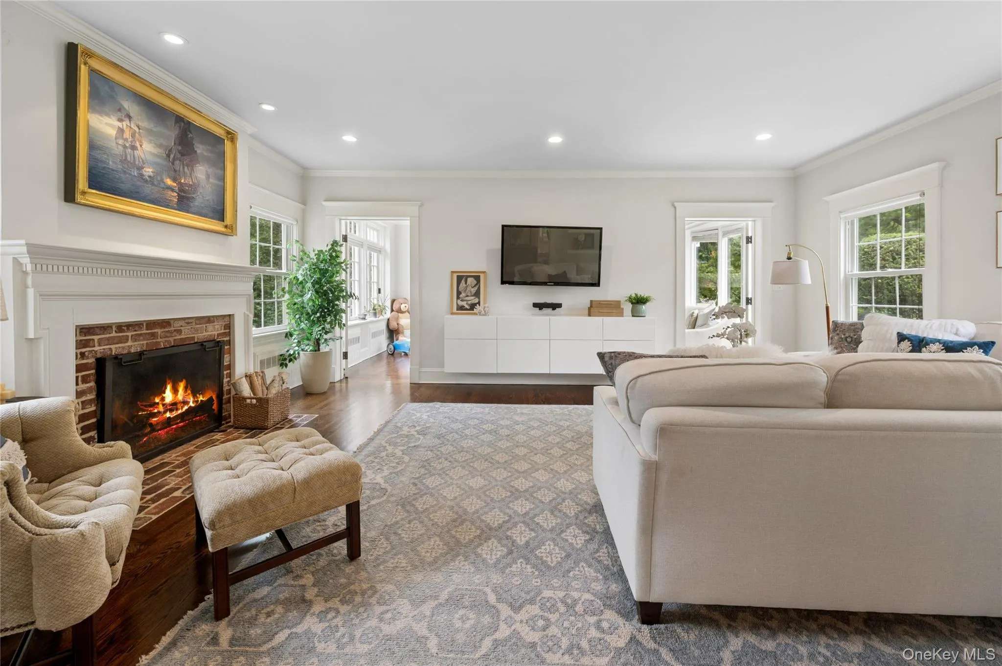 Rich architectural details throughout. Rich architectural details throughout.