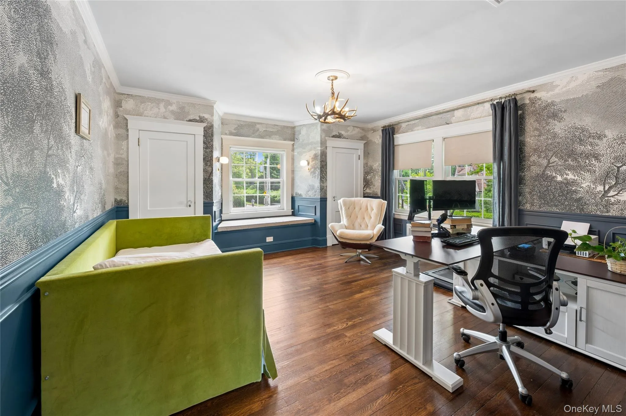 This bedroom has two exposures and a custom cedar lined bench seat perfect for curling up with a good book! This bedroom has two exposures and a custom cedar lined bench seat perfect for curling up with a good book!