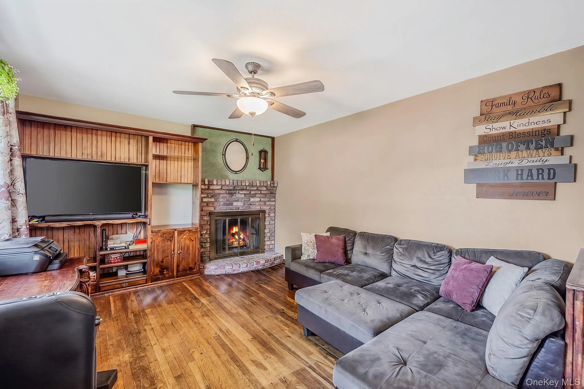 180 Whitetail Lane, Islip, NY, 3 Bedrooms Bedrooms, 6 Rooms Rooms,1 BathroomBathrooms,Residential,For Rent,Whitetail,0,KEY1016185 180 Whitetail Lane, Islip, NY, 3 Bedrooms Bedrooms, 6 Rooms Rooms,1 BathroomBathrooms,Residential,For Rent,Whitetail,0,KEY1016185