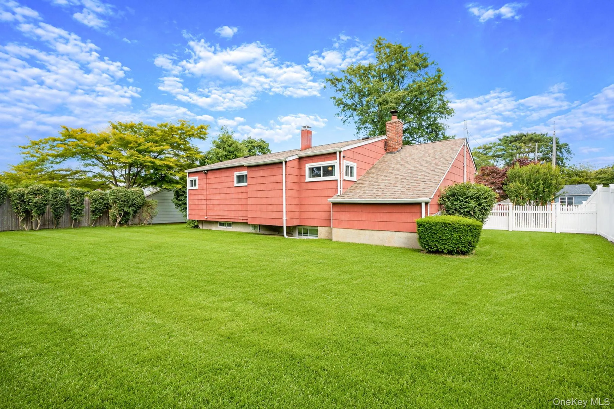 180 Whitetail Lane, Islip, NY, 3 Bedrooms Bedrooms, 6 Rooms Rooms,1 BathroomBathrooms,Residential,For Rent,Whitetail,0,KEY1016185 180 Whitetail Lane, Islip, NY, 3 Bedrooms Bedrooms, 6 Rooms Rooms,1 BathroomBathrooms,Residential,For Rent,Whitetail,0,KEY1016185
