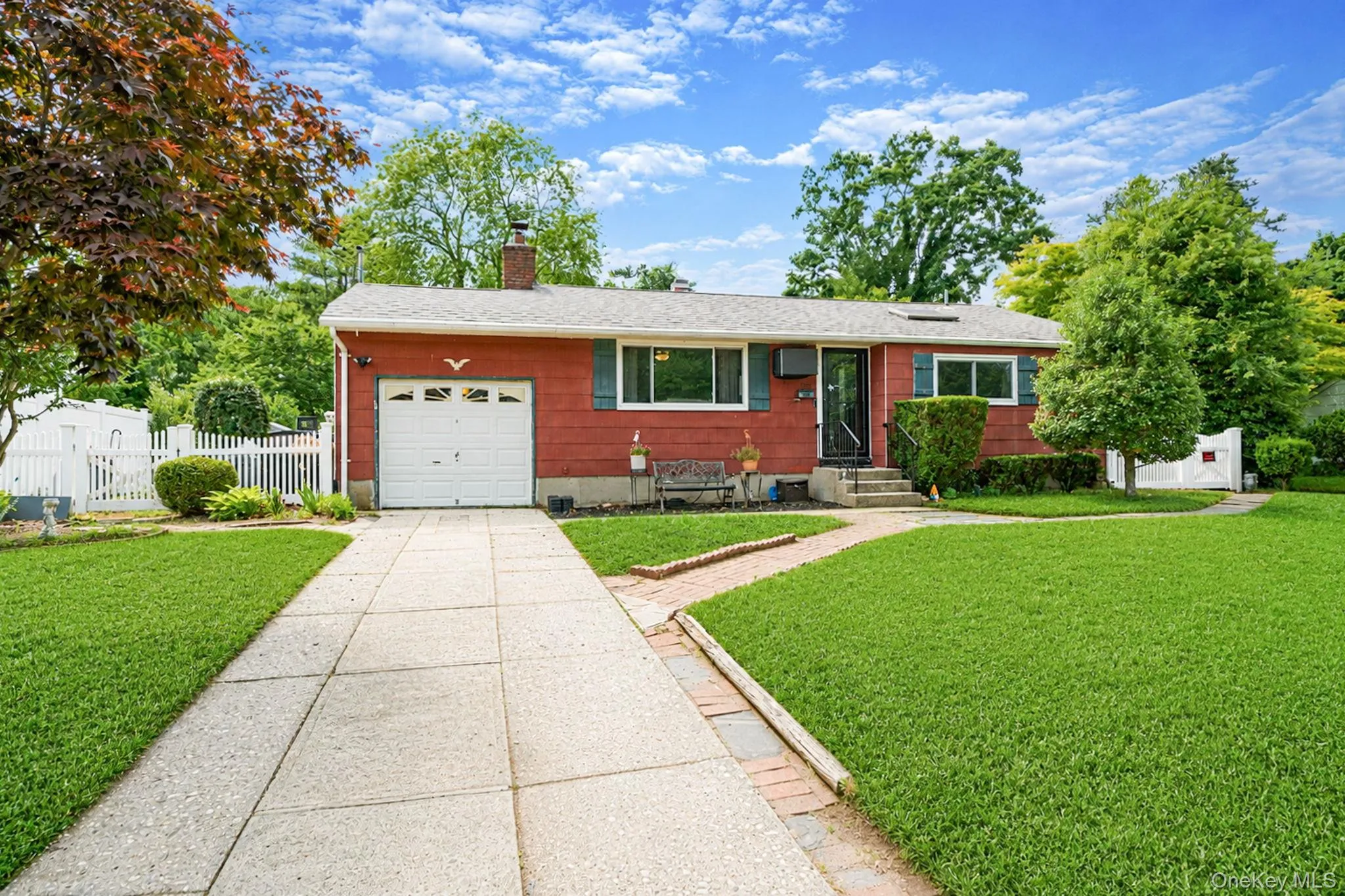 180 Whitetail Lane, Islip, NY, 3 Bedrooms Bedrooms, 6 Rooms Rooms,1 BathroomBathrooms,Residential,For Rent,Whitetail,0,KEY1016185 180 Whitetail Lane, Islip, NY, 3 Bedrooms Bedrooms, 6 Rooms Rooms,1 BathroomBathrooms,Residential,For Rent,Whitetail,0,KEY1016185