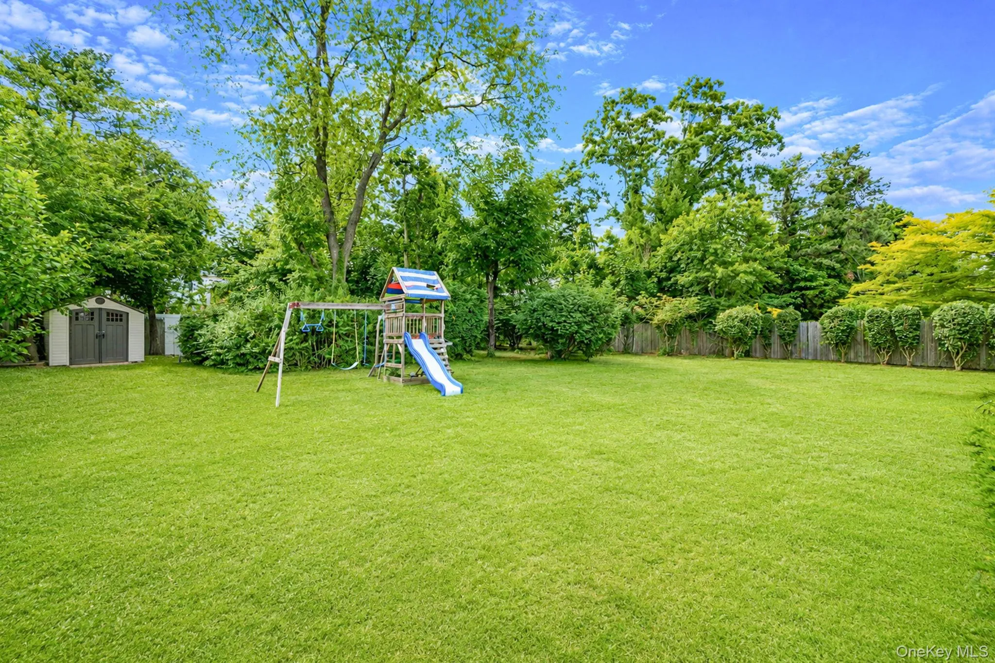 180 Whitetail Lane, Islip, NY, 3 Bedrooms Bedrooms, 6 Rooms Rooms,1 BathroomBathrooms,Residential,For Rent,Whitetail,0,KEY1016185 180 Whitetail Lane, Islip, NY, 3 Bedrooms Bedrooms, 6 Rooms Rooms,1 BathroomBathrooms,Residential,For Rent,Whitetail,0,KEY1016185