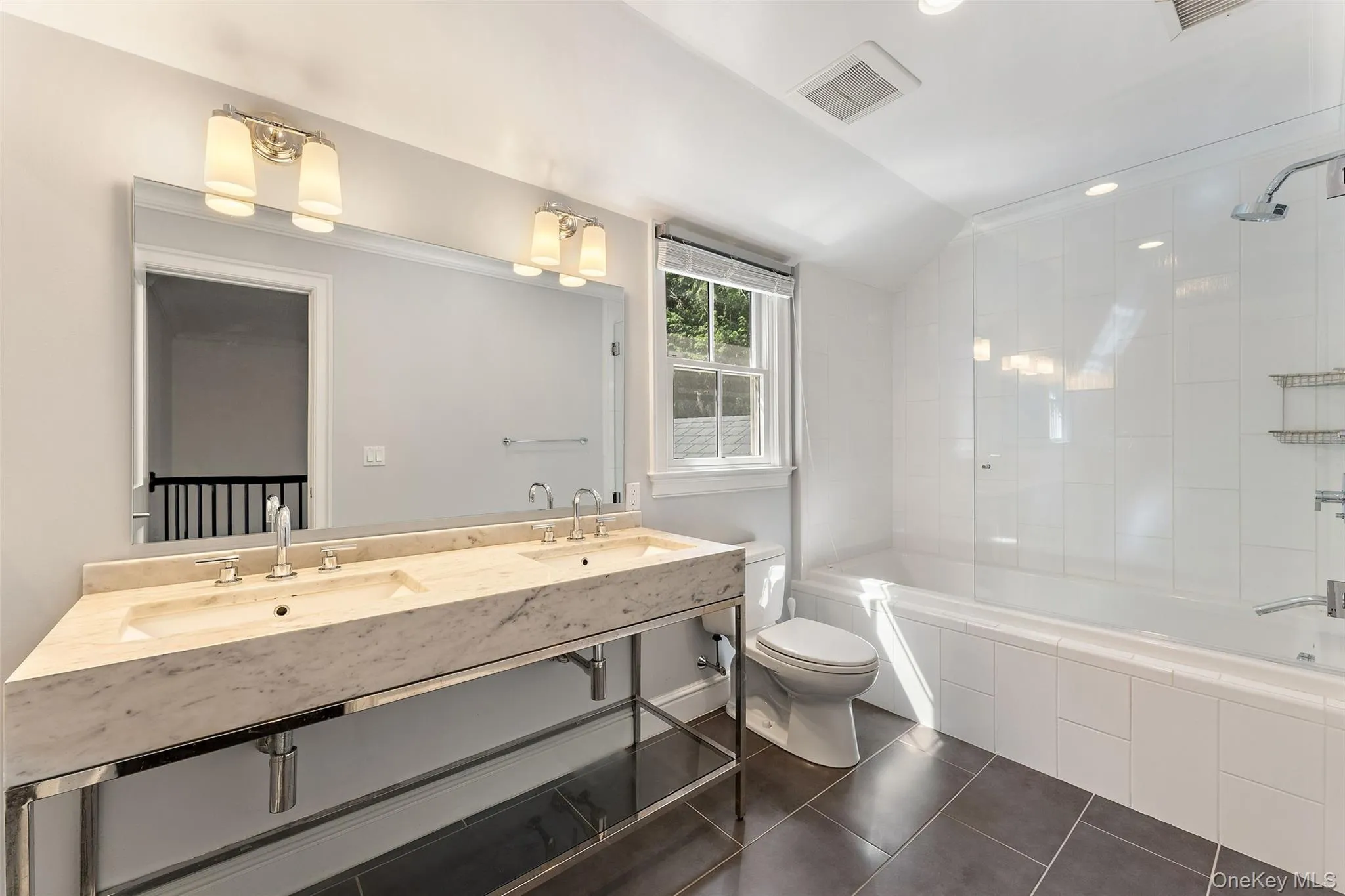 Hall bath Hall bath