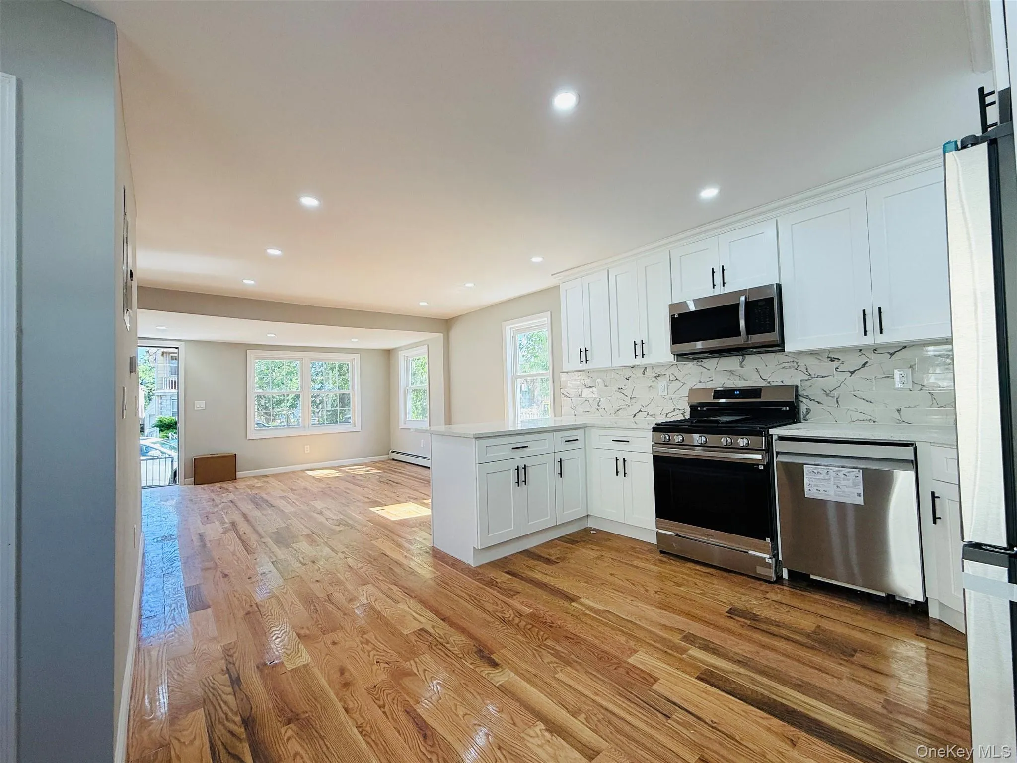164-21 109 Road, New York, NY, 4 Bedrooms Bedrooms, 10 Rooms Rooms,3 BathroomsBathrooms,Residential,For Rent,109 Road,0,1016189 164-21 109 Road, New York, NY, 4 Bedrooms Bedrooms, 10 Rooms Rooms,3 BathroomsBathrooms,Residential,For Rent,109 Road,0,1016189