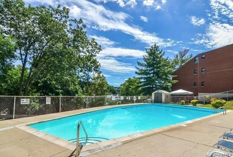 59 Fieldstone Drive, Greenburgh, NY, 1 Bedroom Bedrooms, 4 Rooms Rooms,1 BathroomBathrooms,Residential Lease,For Rent,Fieldstone,0,1016191 59 Fieldstone Drive, Greenburgh, NY, 1 Bedroom Bedrooms, 4 Rooms Rooms,1 BathroomBathrooms,Residential Lease,For Rent,Fieldstone,0,1016191
