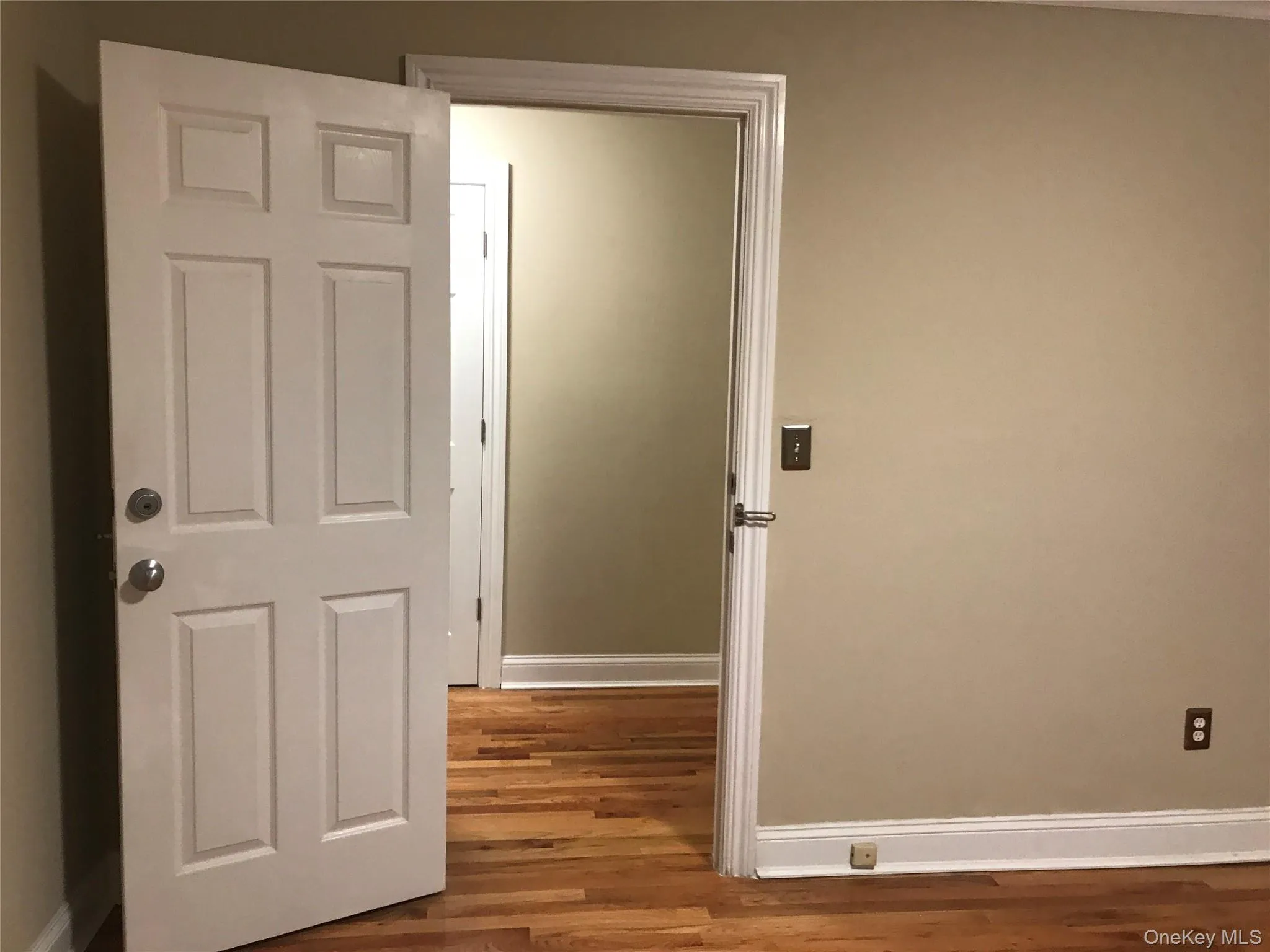 233 Middletown Road, Orangetown, NY, 1 Bedroom Bedrooms, 3 Rooms Rooms,1 BathroomBathrooms,Residential,For Rent,Middletown,0,1016203 233 Middletown Road, Orangetown, NY, 1 Bedroom Bedrooms, 3 Rooms Rooms,1 BathroomBathrooms,Residential,For Rent,Middletown,0,1016203