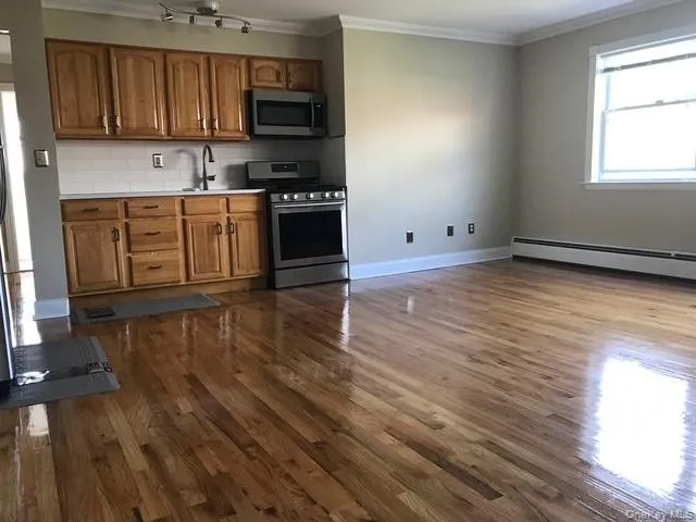 233 Middletown Road, Orangetown, NY, 1 Bedroom Bedrooms, 3 Rooms Rooms,1 BathroomBathrooms,Residential,For Rent,Middletown,0,1016203 233 Middletown Road, Orangetown, NY, 1 Bedroom Bedrooms, 3 Rooms Rooms,1 BathroomBathrooms,Residential,For Rent,Middletown,0,1016203