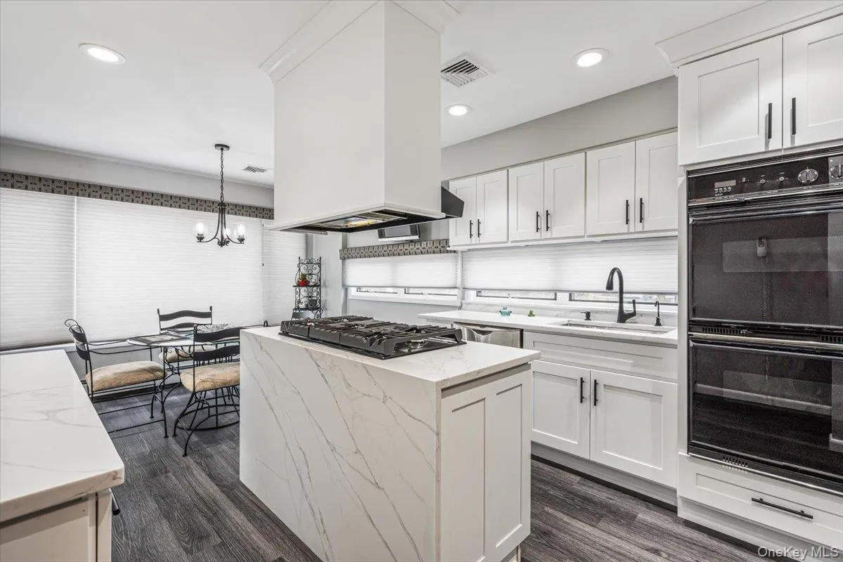 15443 Riverside Drive, New York, NY, 3 Bedrooms Bedrooms, 12 Rooms Rooms,3 BathroomsBathrooms,Residential,For Rent,Riverside,0,1016204 15443 Riverside Drive, New York, NY, 3 Bedrooms Bedrooms, 12 Rooms Rooms,3 BathroomsBathrooms,Residential,For Rent,Riverside,0,1016204