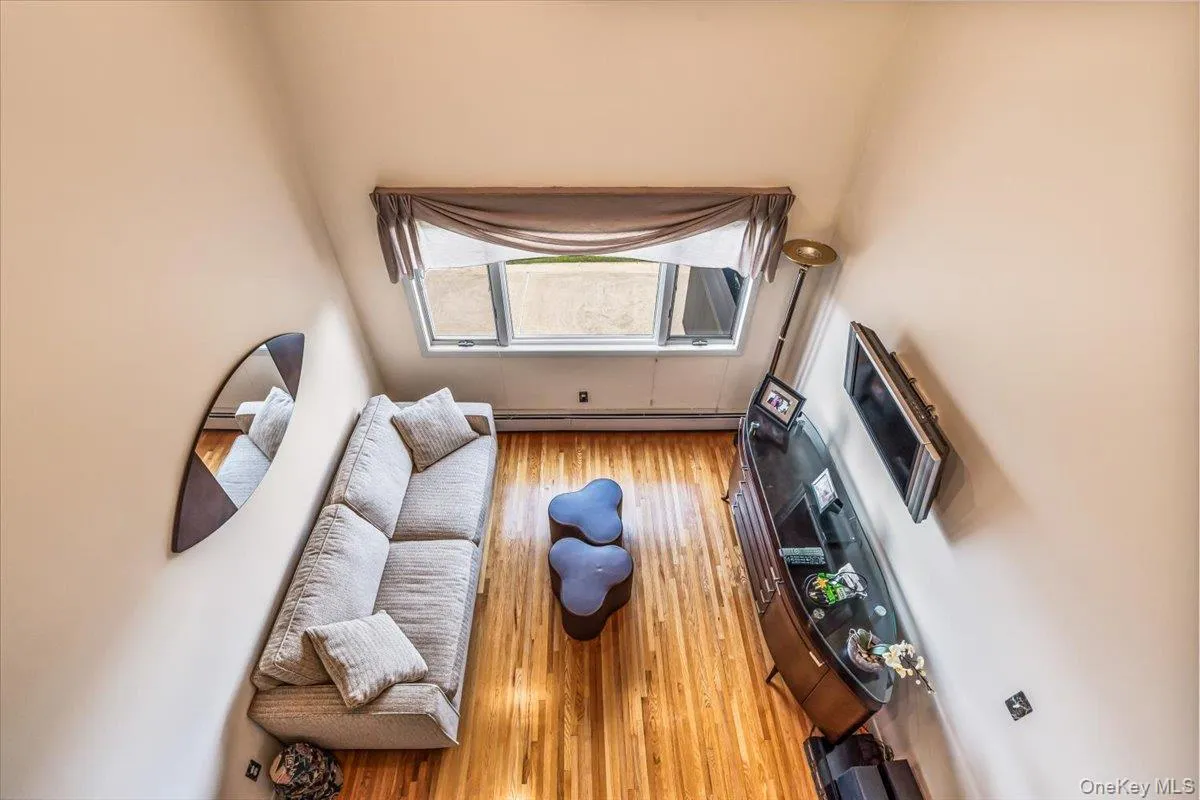 15443 Riverside Drive, New York, NY, 3 Bedrooms Bedrooms, 12 Rooms Rooms,3 BathroomsBathrooms,Residential,For Rent,Riverside,0,1016204 15443 Riverside Drive, New York, NY, 3 Bedrooms Bedrooms, 12 Rooms Rooms,3 BathroomsBathrooms,Residential,For Rent,Riverside,0,1016204
