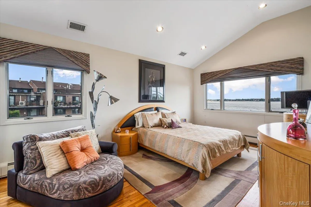 15443 Riverside Drive, New York, NY, 3 Bedrooms Bedrooms, 12 Rooms Rooms,3 BathroomsBathrooms,Residential,For Rent,Riverside,0,1016204 15443 Riverside Drive, New York, NY, 3 Bedrooms Bedrooms, 12 Rooms Rooms,3 BathroomsBathrooms,Residential,For Rent,Riverside,0,1016204
