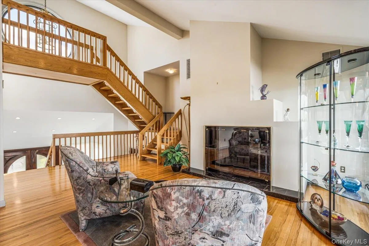 15443 Riverside Drive, New York, NY, 3 Bedrooms Bedrooms, 12 Rooms Rooms,3 BathroomsBathrooms,Residential,For Rent,Riverside,0,1016204 15443 Riverside Drive, New York, NY, 3 Bedrooms Bedrooms, 12 Rooms Rooms,3 BathroomsBathrooms,Residential,For Rent,Riverside,0,1016204