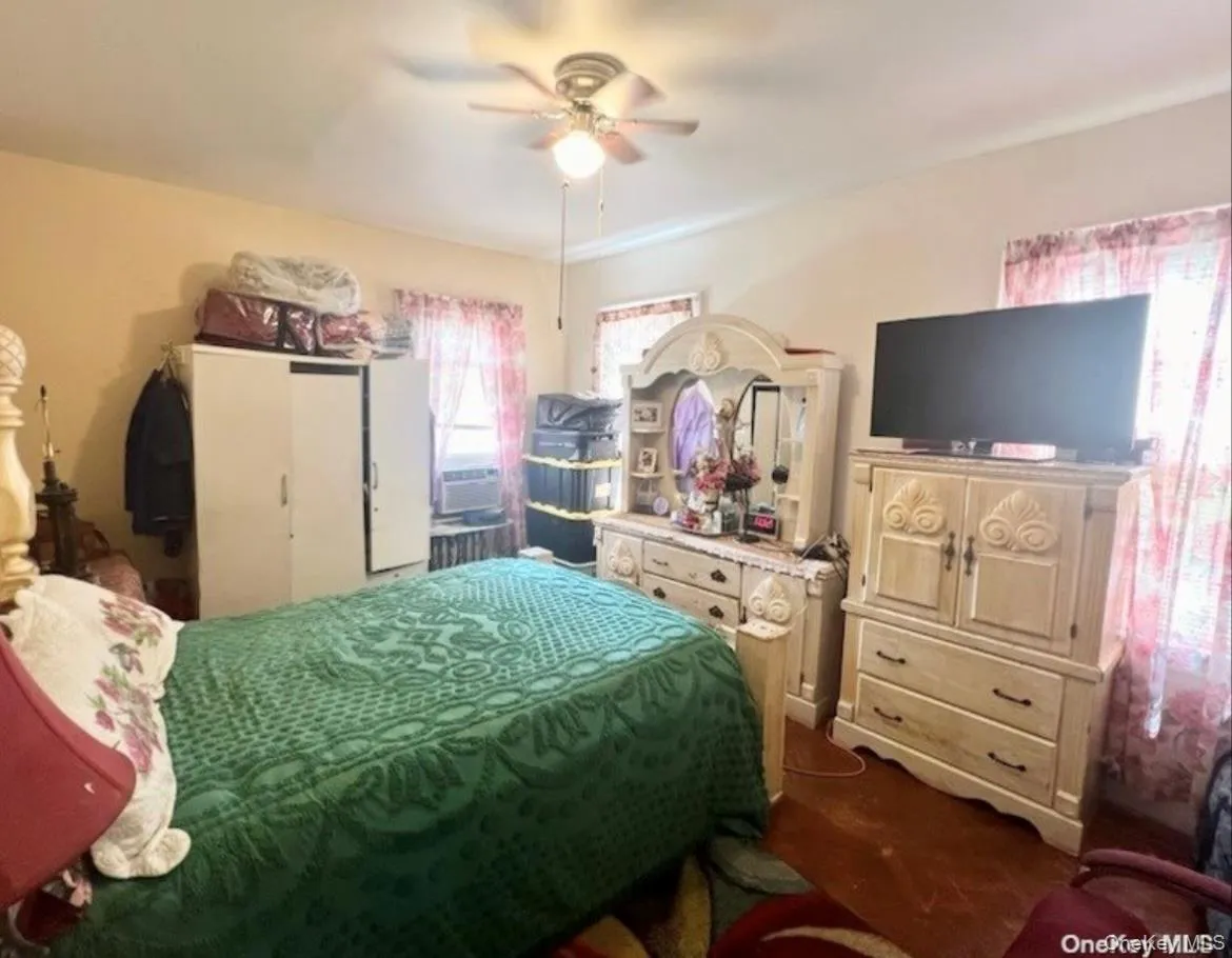 139-55 230th Place, New York, NY, 3 Bedrooms Bedrooms, 6 Rooms Rooms,3 BathroomsBathrooms,Residential,For Rent,230th Place,0,1016208 139-55 230th Place, New York, NY, 3 Bedrooms Bedrooms, 6 Rooms Rooms,3 BathroomsBathrooms,Residential,For Rent,230th Place,0,1016208