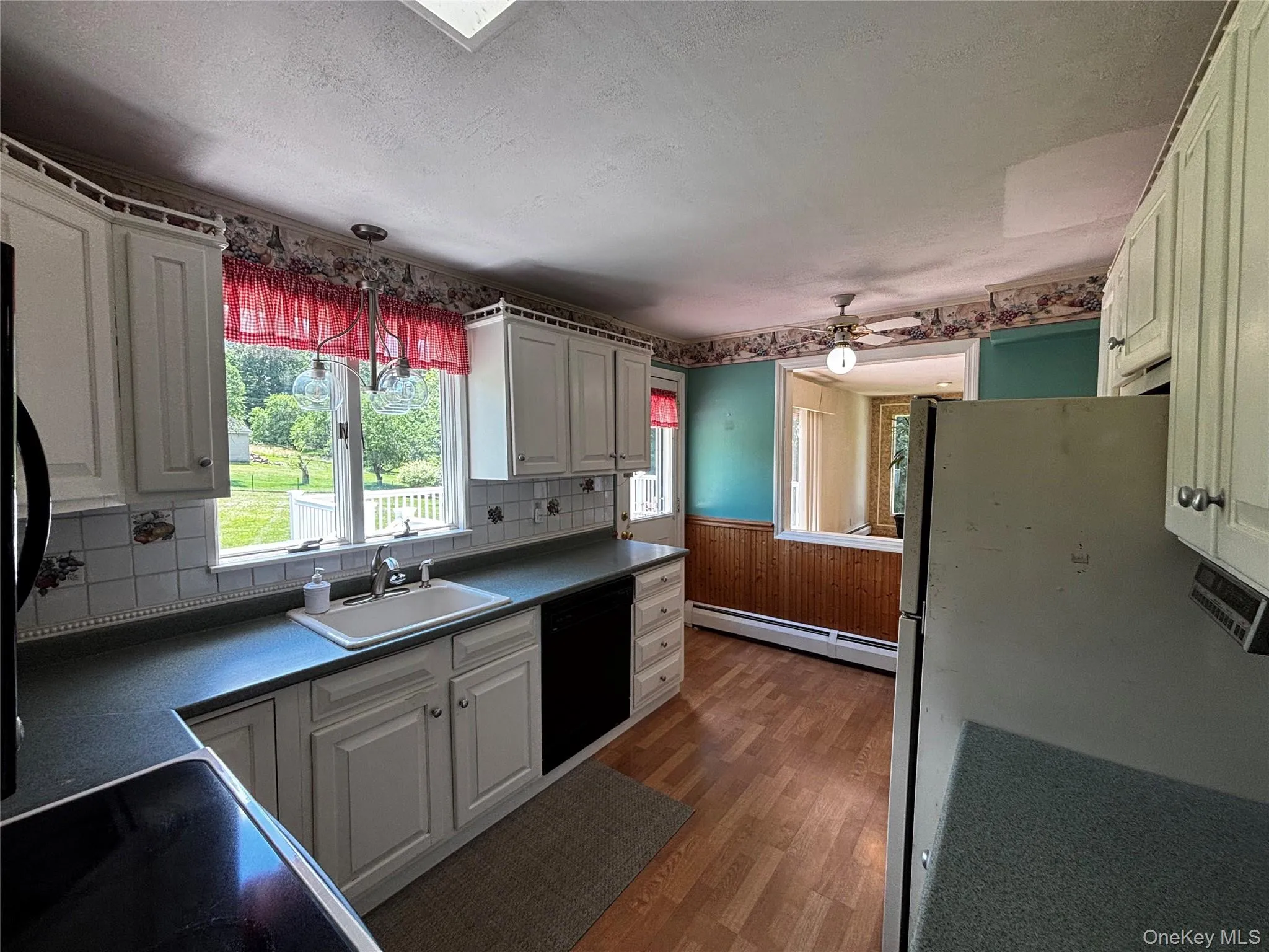 1625 Overhill Street, Yorktown, NY, 3 Bedrooms Bedrooms, 8 Rooms Rooms,2 BathroomsBathrooms,Residential,For Rent,Overhill,0,KEY1016212 1625 Overhill Street, Yorktown, NY, 3 Bedrooms Bedrooms, 8 Rooms Rooms,2 BathroomsBathrooms,Residential,For Rent,Overhill,0,KEY1016212