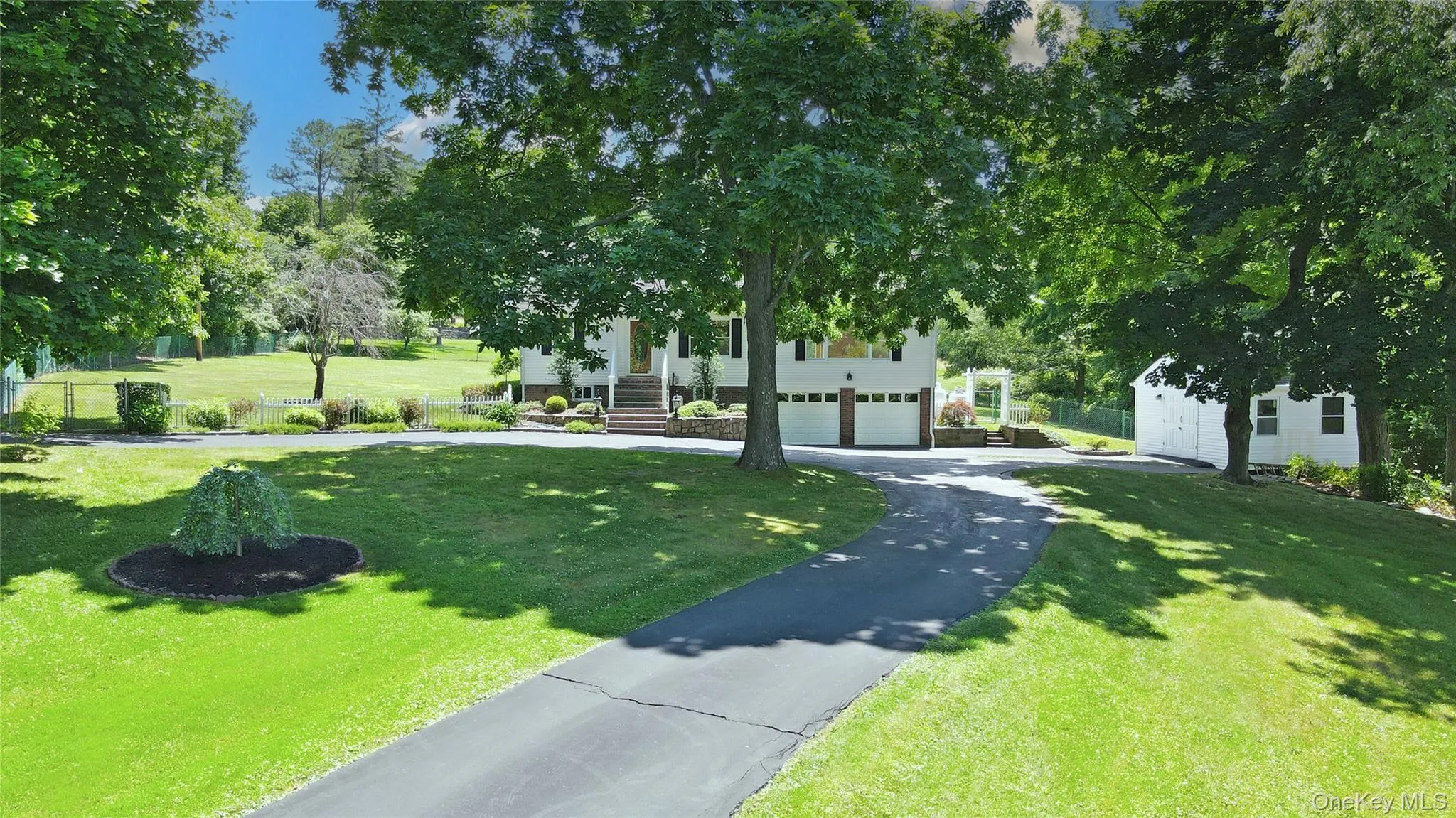 1625 Overhill Street, Yorktown, NY, 3 Bedrooms Bedrooms, 8 Rooms Rooms,2 BathroomsBathrooms,Residential,For Rent,Overhill,0,KEY1016212 1625 Overhill Street, Yorktown, NY, 3 Bedrooms Bedrooms, 8 Rooms Rooms,2 BathroomsBathrooms,Residential,For Rent,Overhill,0,KEY1016212