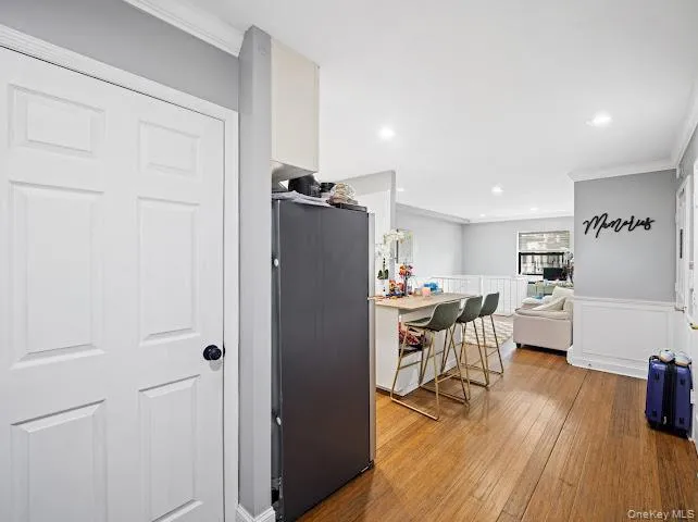 2664 Miles Avenue, New York, NY, 1 Bedroom Bedrooms, 5 Rooms Rooms,1 BathroomBathrooms,Residential,For Rent,Miles,0,KEY1016217 2664 Miles Avenue, New York, NY, 1 Bedroom Bedrooms, 5 Rooms Rooms,1 BathroomBathrooms,Residential,For Rent,Miles,0,KEY1016217