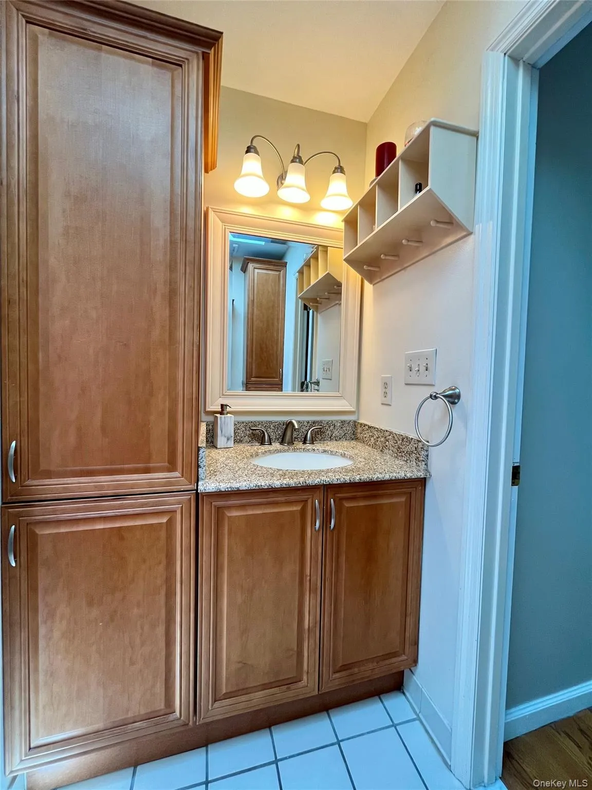 334 Greeves Road, Wawayanda, NY, 5 Bedrooms Bedrooms, 9 Rooms Rooms,4 BathroomsBathrooms,Residential,For Rent,Greeves,0,1016227 334 Greeves Road, Wawayanda, NY, 5 Bedrooms Bedrooms, 9 Rooms Rooms,4 BathroomsBathrooms,Residential,For Rent,Greeves,0,1016227