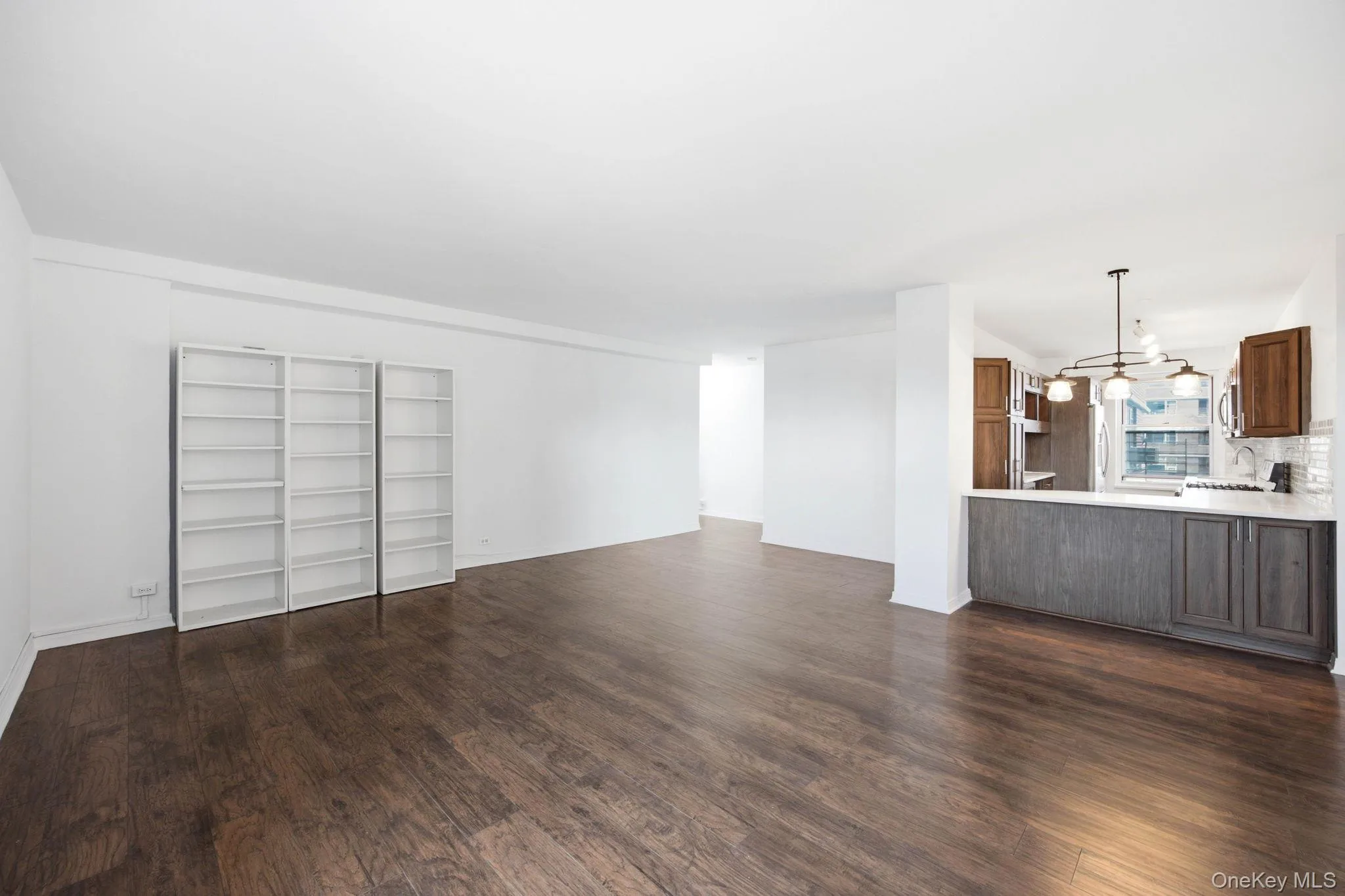 575 Grand Street, New York, NY, 3 Bedrooms Bedrooms, 6 Rooms Rooms,2 BathroomsBathrooms,Residential,For Rent,Grand,0,KEY1016228 575 Grand Street, New York, NY, 3 Bedrooms Bedrooms, 6 Rooms Rooms,2 BathroomsBathrooms,Residential,For Rent,Grand,0,KEY1016228