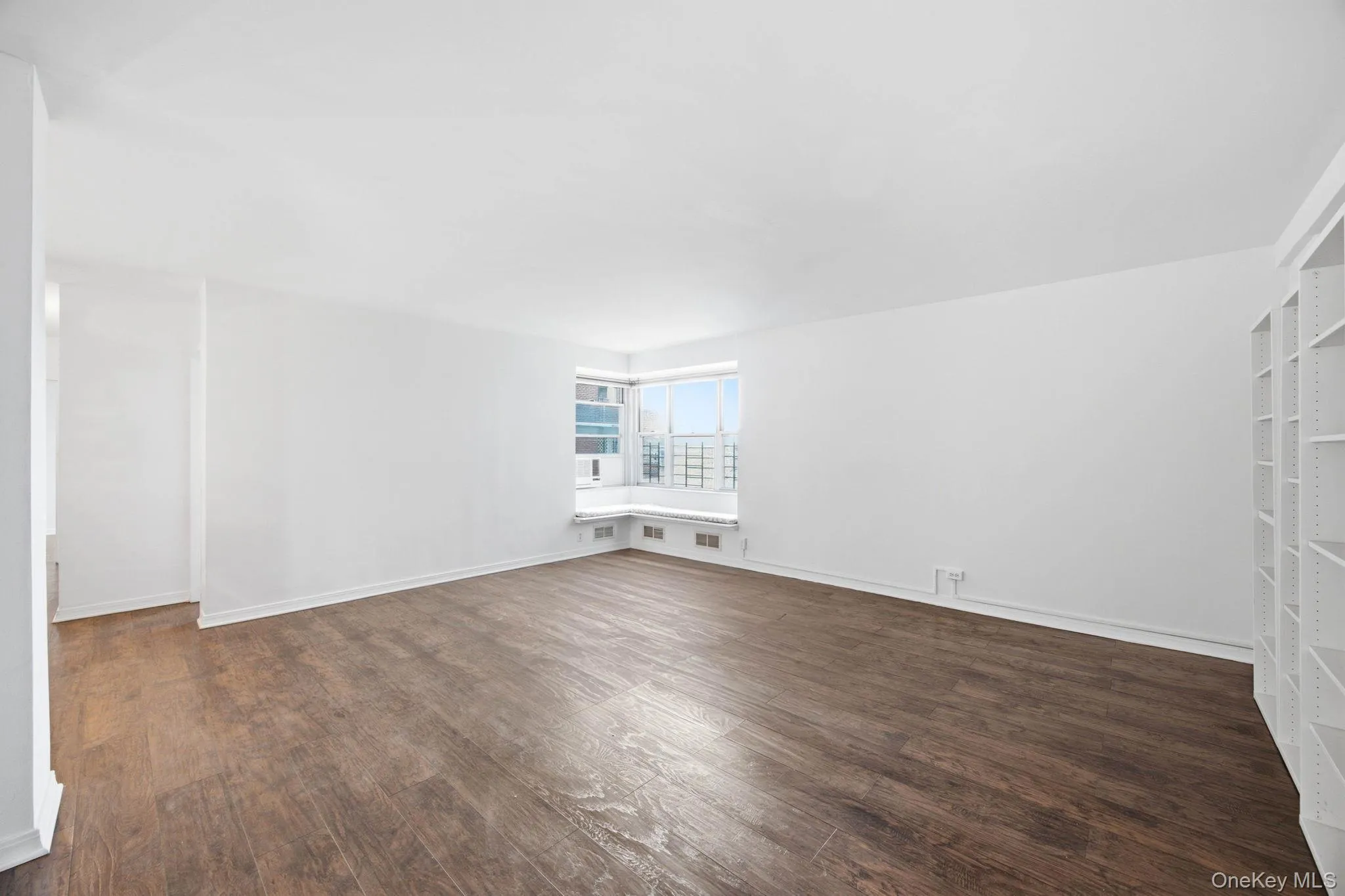 575 Grand Street, New York, NY, 3 Bedrooms Bedrooms, 6 Rooms Rooms,2 BathroomsBathrooms,Residential,For Rent,Grand,0,KEY1016228 575 Grand Street, New York, NY, 3 Bedrooms Bedrooms, 6 Rooms Rooms,2 BathroomsBathrooms,Residential,For Rent,Grand,0,KEY1016228