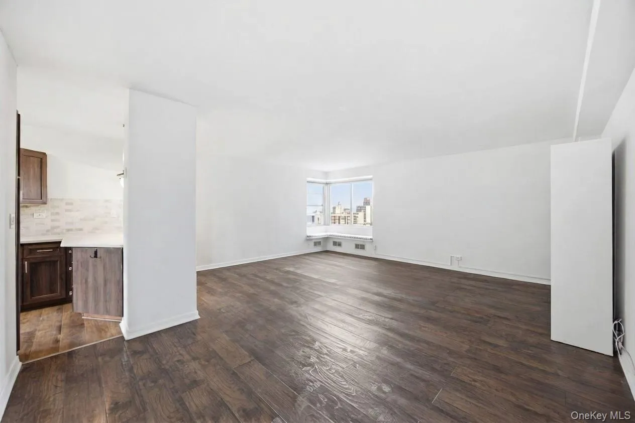 575 Grand Street, New York, NY, 3 Bedrooms Bedrooms, 6 Rooms Rooms,2 BathroomsBathrooms,Residential,For Rent,Grand,0,1016228 575 Grand Street, New York, NY, 3 Bedrooms Bedrooms, 6 Rooms Rooms,2 BathroomsBathrooms,Residential,For Rent,Grand,0,1016228