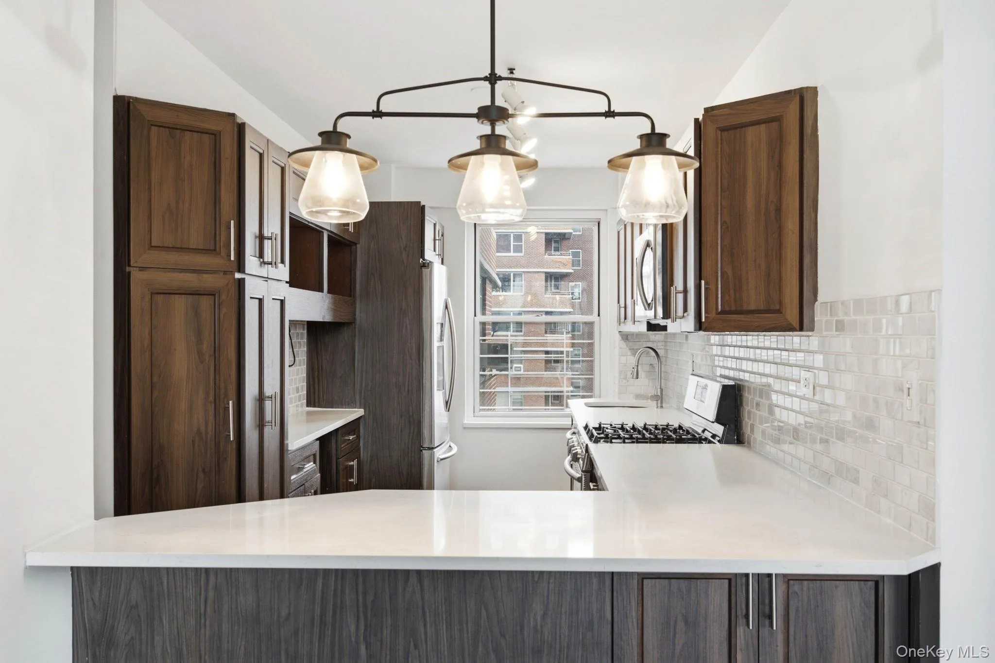 575 Grand Street, New York, NY, 3 Bedrooms Bedrooms, 6 Rooms Rooms,2 BathroomsBathrooms,Residential,For Rent,Grand,0,KEY1016228 575 Grand Street, New York, NY, 3 Bedrooms Bedrooms, 6 Rooms Rooms,2 BathroomsBathrooms,Residential,For Rent,Grand,0,KEY1016228