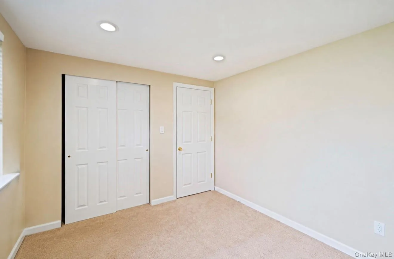3824 Illona Lane, Hempstead, NY, 4 Bedrooms Bedrooms, 8 Rooms Rooms,3 BathroomsBathrooms,Residential,For Rent,Illona,0,1016230 3824 Illona Lane, Hempstead, NY, 4 Bedrooms Bedrooms, 8 Rooms Rooms,3 BathroomsBathrooms,Residential,For Rent,Illona,0,1016230