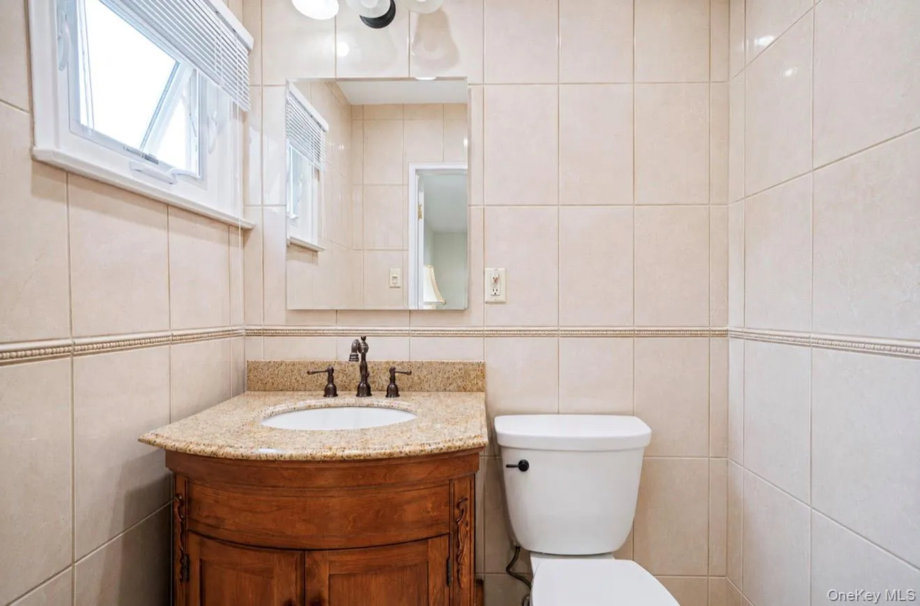 3824 Illona Lane, Hempstead, NY, 4 Bedrooms Bedrooms, 8 Rooms Rooms,3 BathroomsBathrooms,Residential,For Rent,Illona,0,1016230 3824 Illona Lane, Hempstead, NY, 4 Bedrooms Bedrooms, 8 Rooms Rooms,3 BathroomsBathrooms,Residential,For Rent,Illona,0,1016230