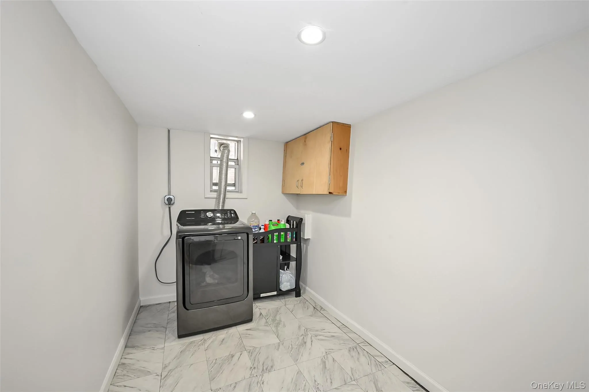 8835 Vanderveer Street, New York, NY, 3 Bedrooms Bedrooms, 7 Rooms Rooms,2 BathroomsBathrooms,Residential,For Rent,Vanderveer,0,1016231 8835 Vanderveer Street, New York, NY, 3 Bedrooms Bedrooms, 7 Rooms Rooms,2 BathroomsBathrooms,Residential,For Rent,Vanderveer,0,1016231