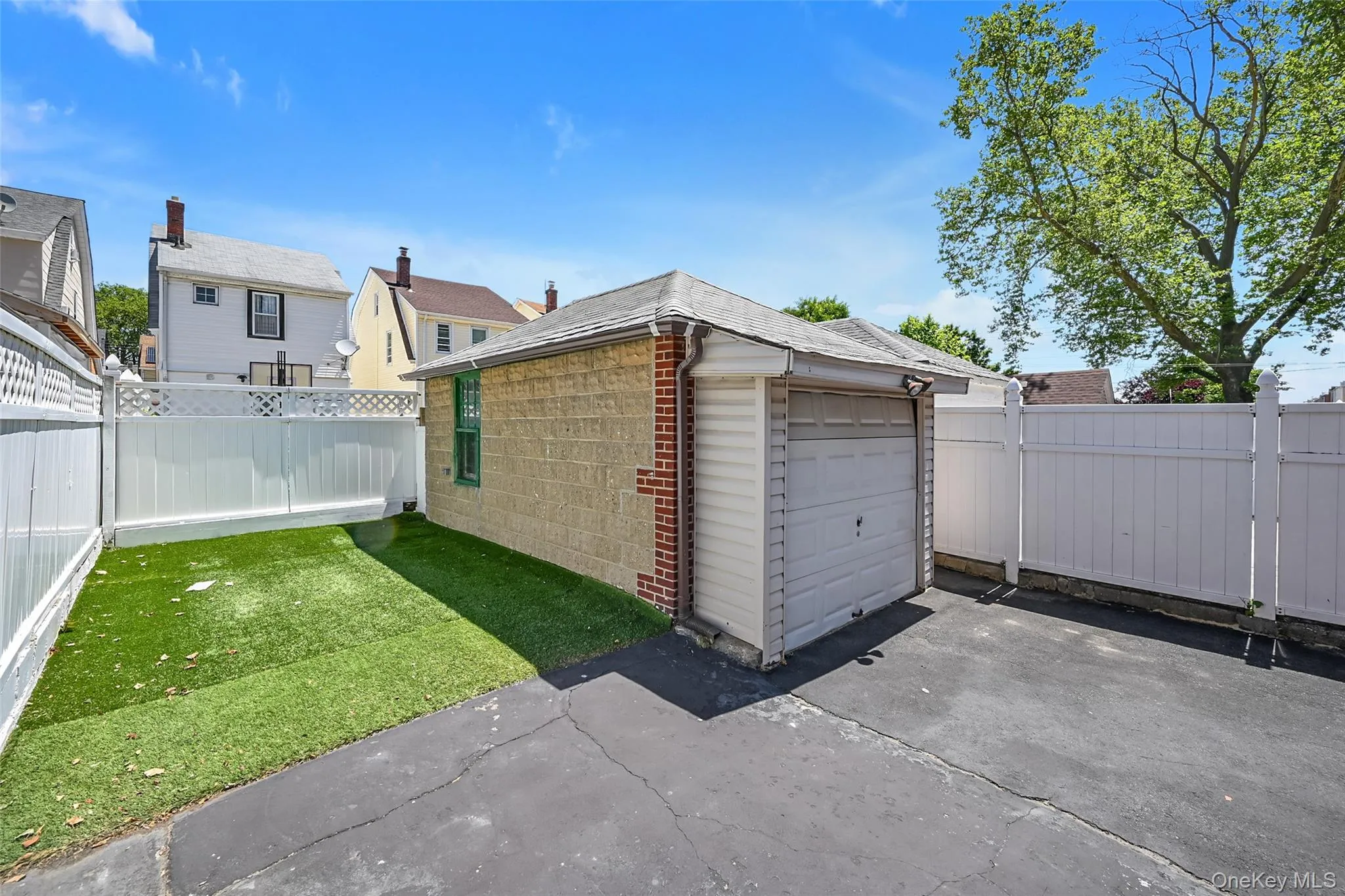 8835 Vanderveer Street, New York, NY, 3 Bedrooms Bedrooms, 7 Rooms Rooms,2 BathroomsBathrooms,Residential,For Rent,Vanderveer,0,1016231 8835 Vanderveer Street, New York, NY, 3 Bedrooms Bedrooms, 7 Rooms Rooms,2 BathroomsBathrooms,Residential,For Rent,Vanderveer,0,1016231