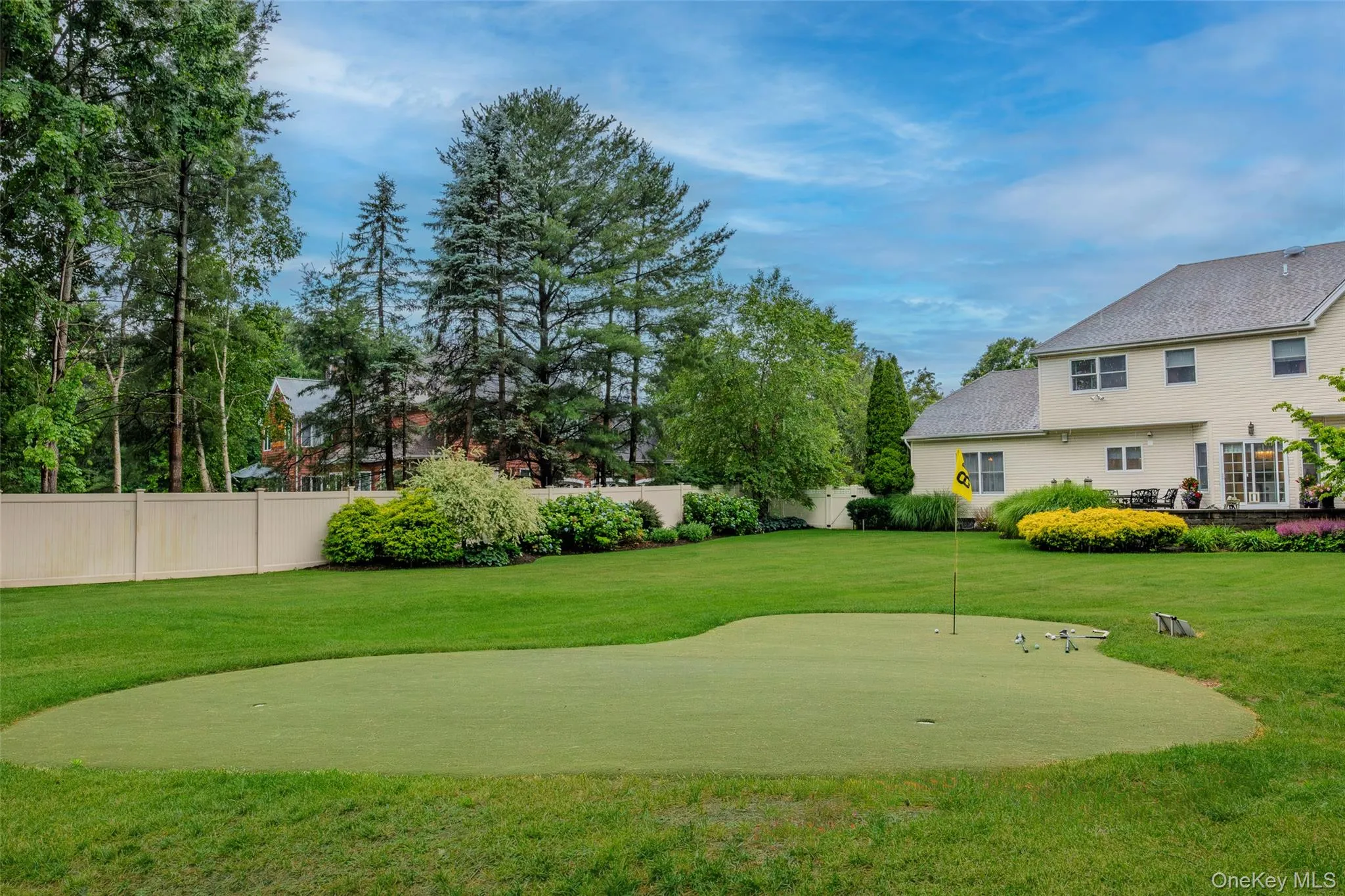 56 Sage Hollow Court, Huntington, NY, 5 Bedrooms Bedrooms, 11 Rooms Rooms,3 BathroomsBathrooms,Residential,For Rent,Sage Hollow,0,KEY1016233 56 Sage Hollow Court, Huntington, NY, 5 Bedrooms Bedrooms, 11 Rooms Rooms,3 BathroomsBathrooms,Residential,For Rent,Sage Hollow,0,KEY1016233